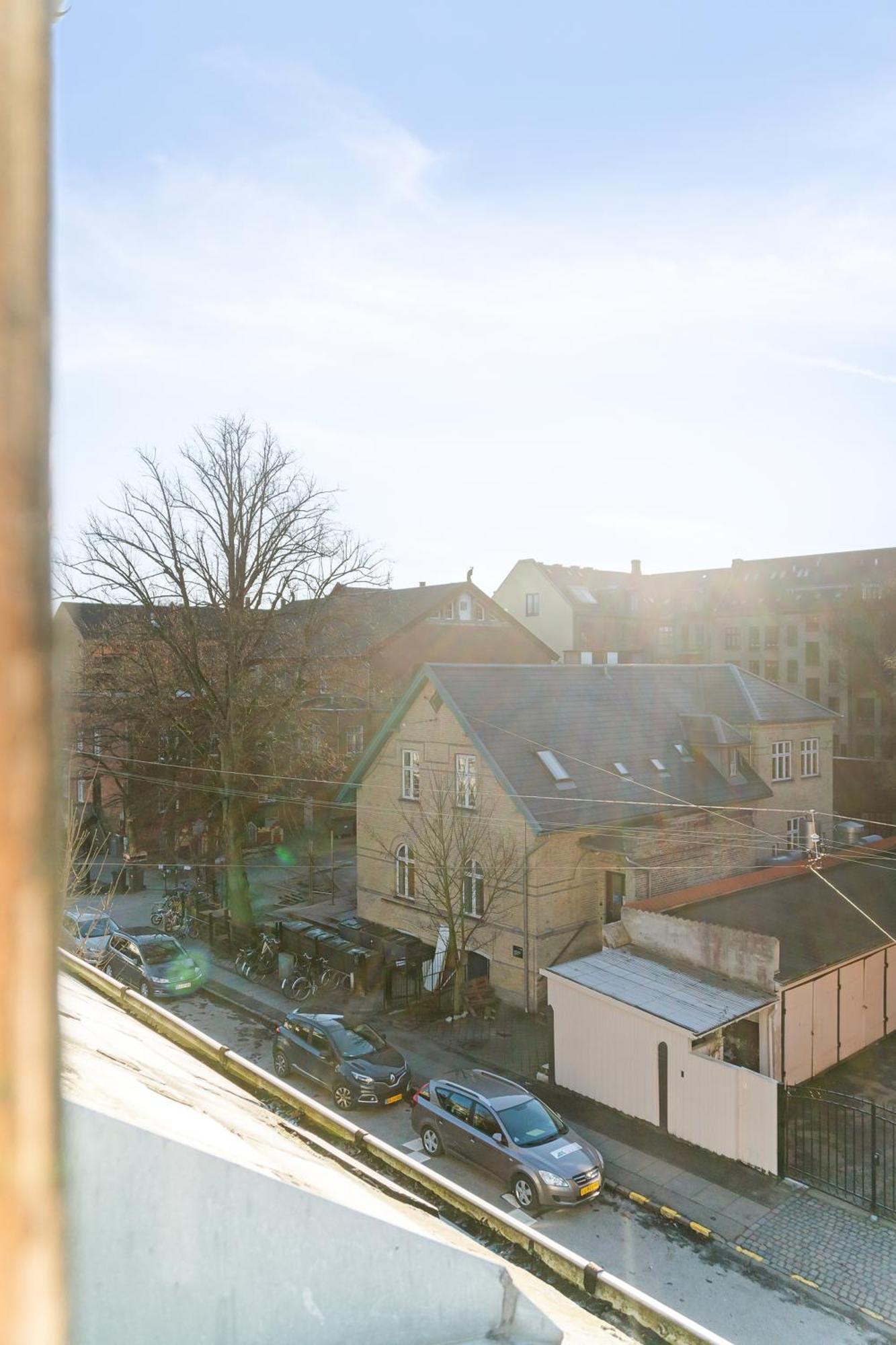 Hostelli In Quiet White Hortensiavej 8 On Frederiksberg C Kööpenhamina