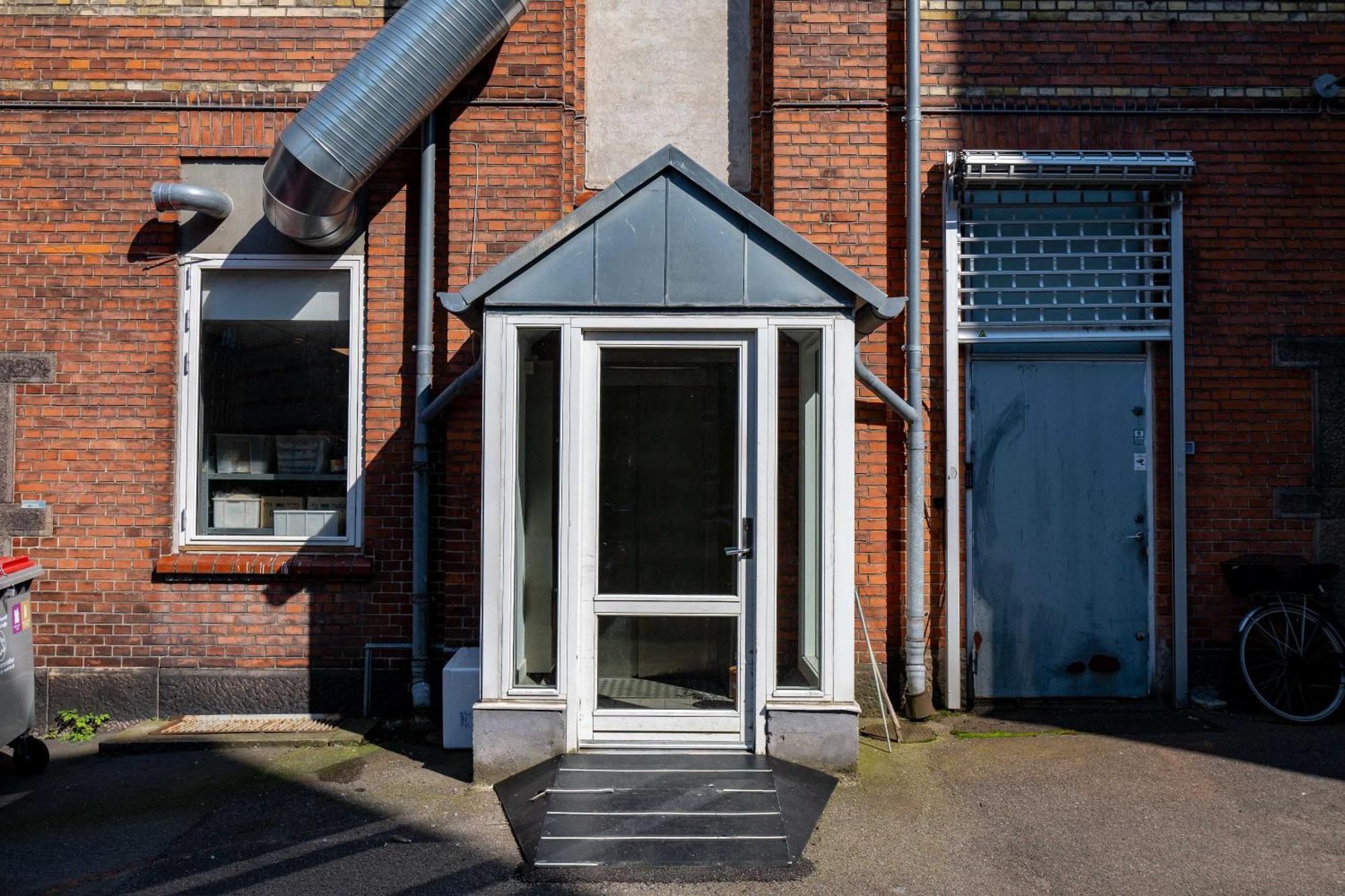 Spacious 3 Bedroom Flat In Peaceful Area * Copenhaga