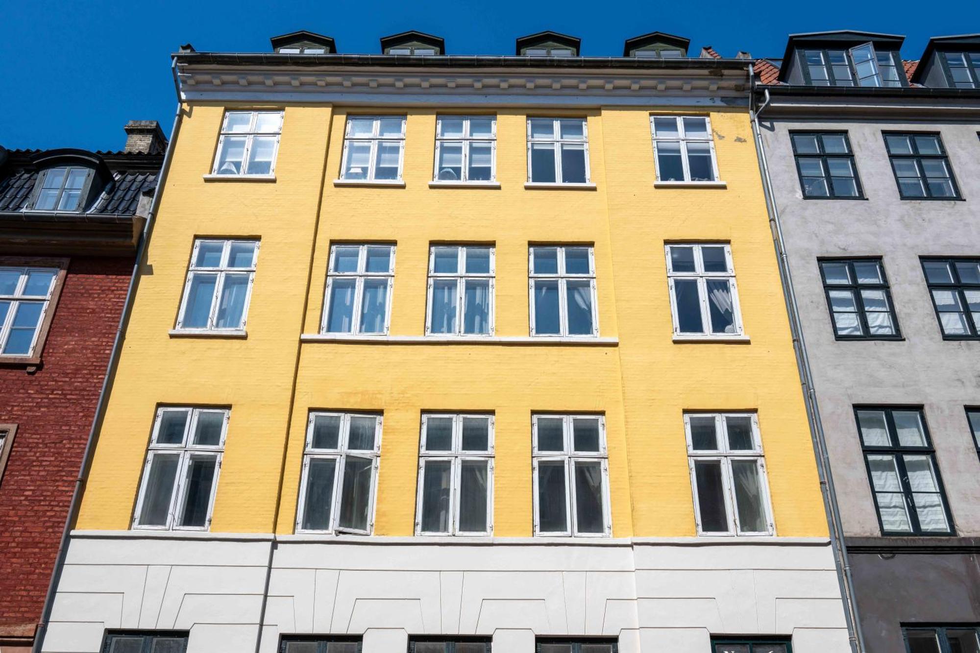 Large Flat With Canal View In Cph * Copenhagen