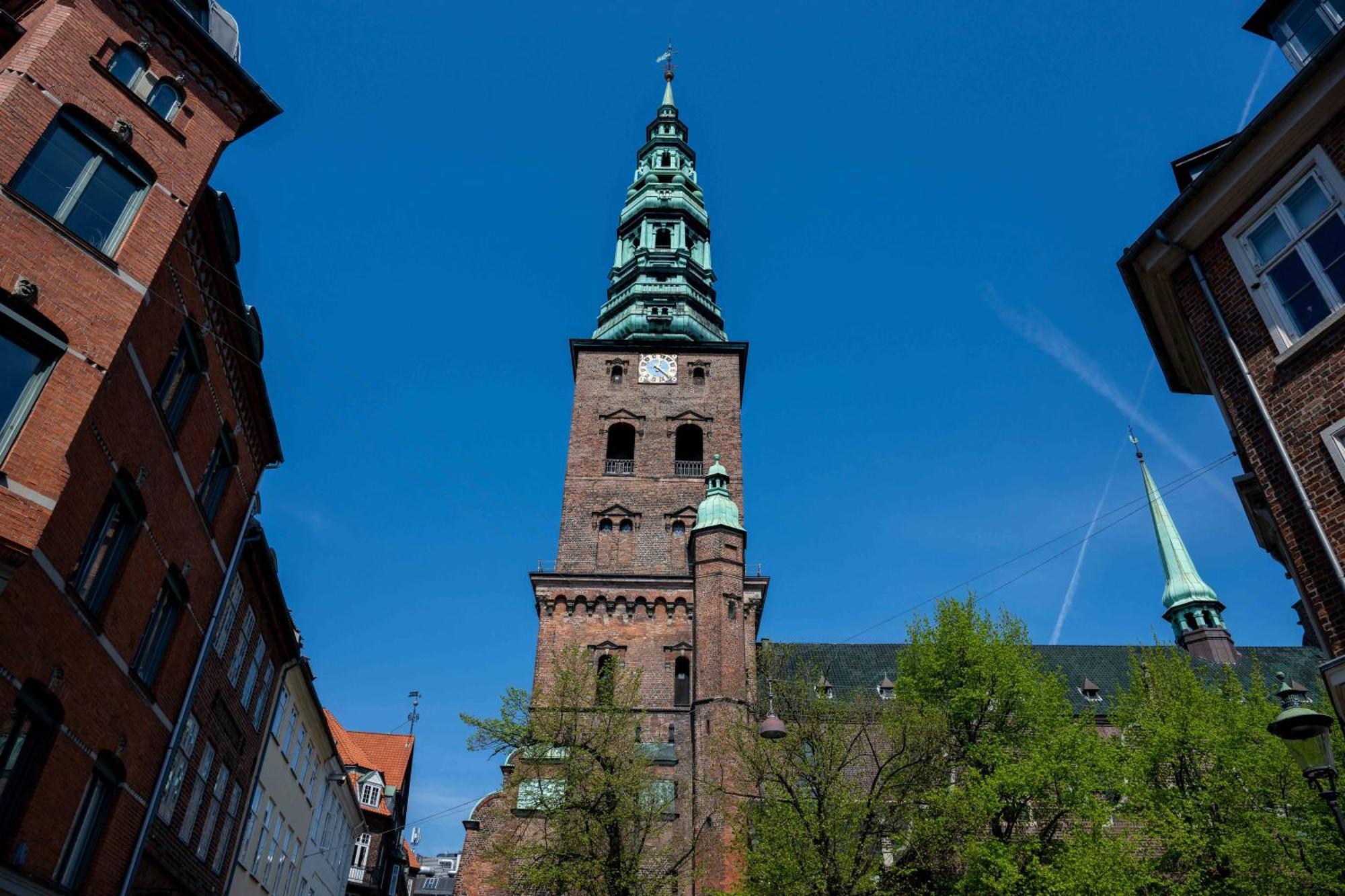 Lejlighed Large Apartment With Canal View In Central Cph City