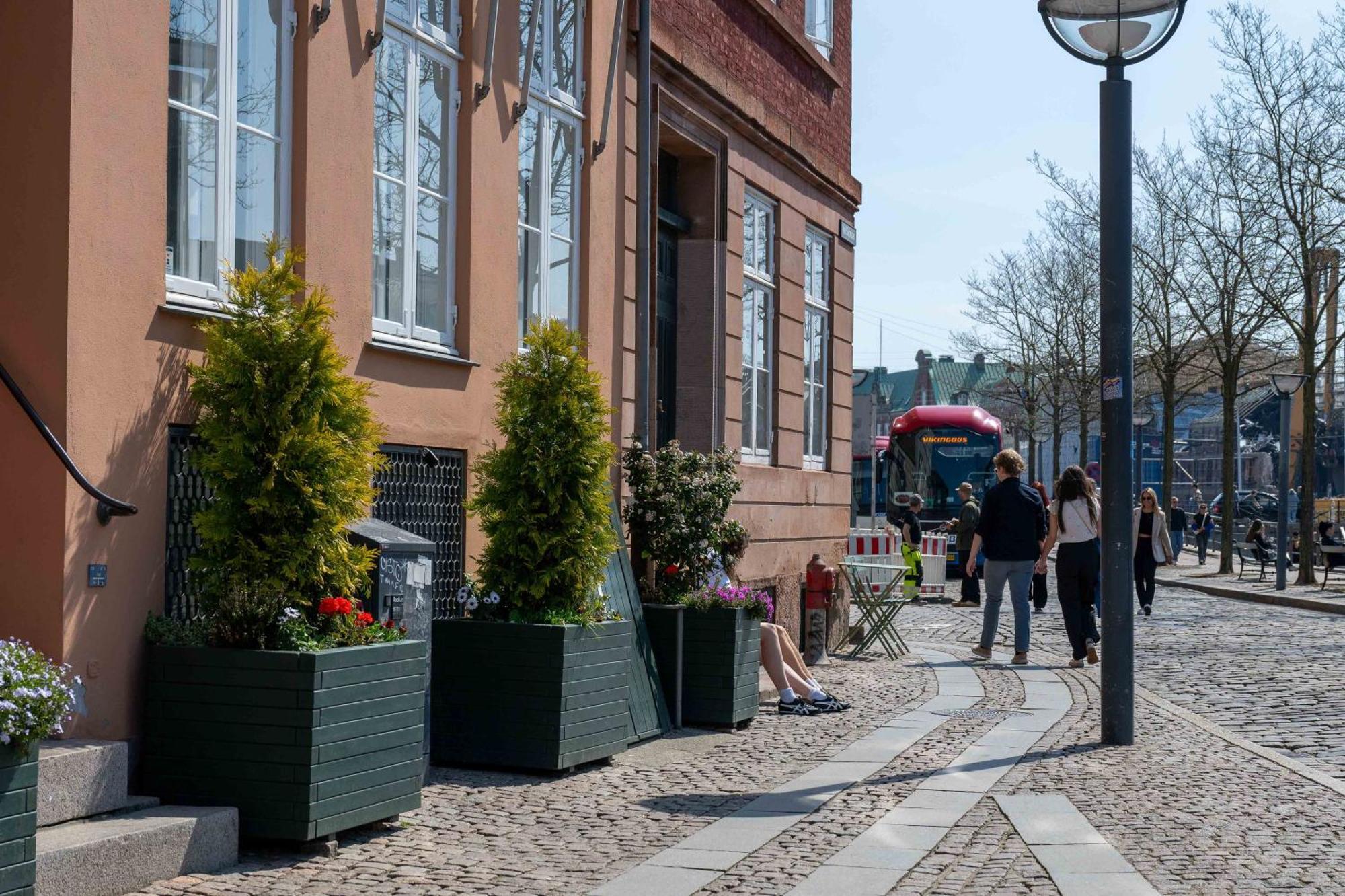 Lejlighed Large Apartment With Canal View In Central Cph City *