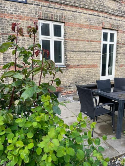 Uniq With A Little Garden - Placed In The Heart Of Copenhagen! Apartamento *