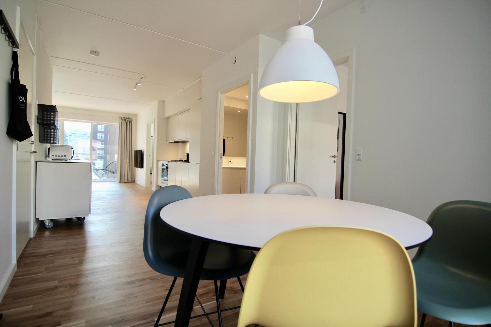 Fantastic 2-bed W Balcony In Orestaden Lejlighed
