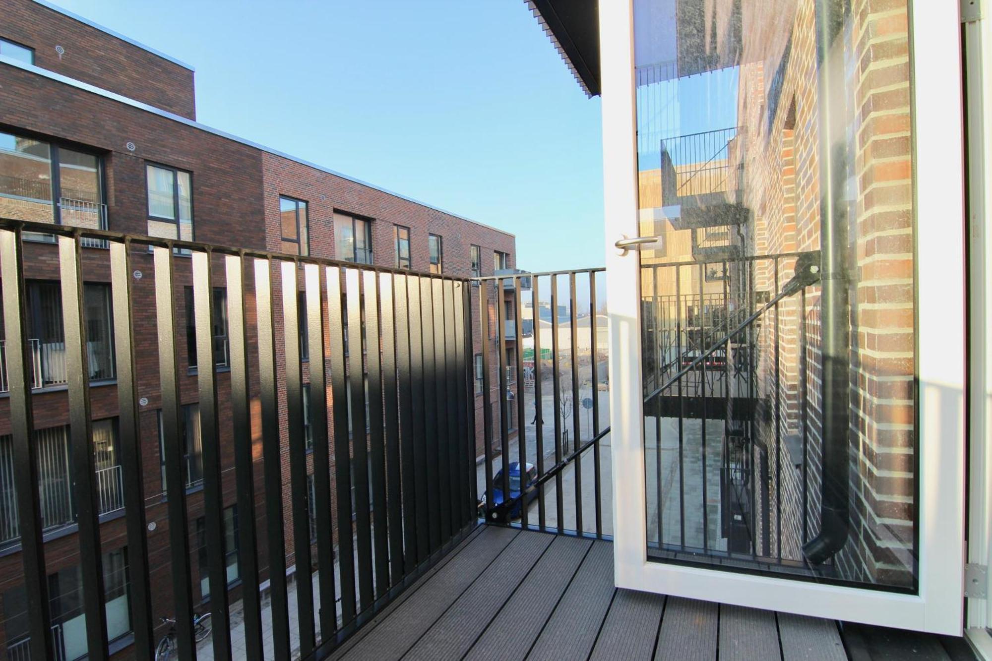 Great 3-bed Wbalcony In Orestaden