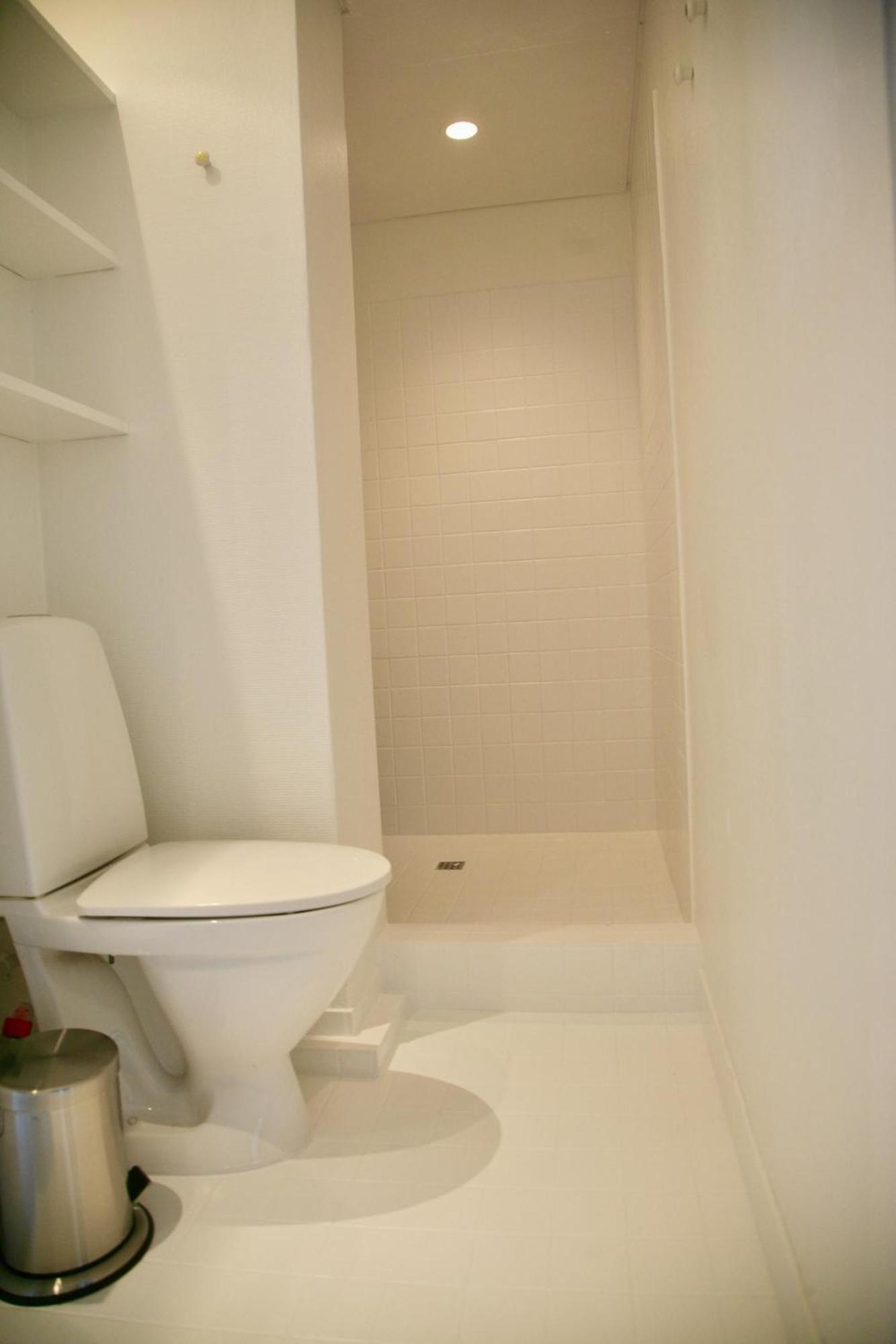 2-bed In Center *