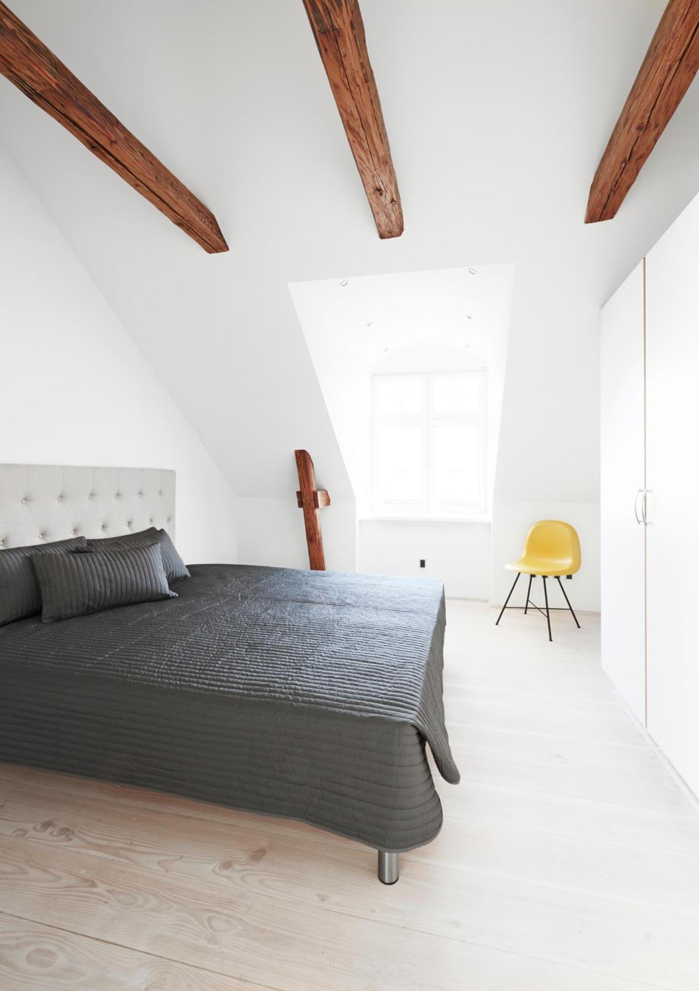 2-bed Penthouse With Elevator And Private Terrace