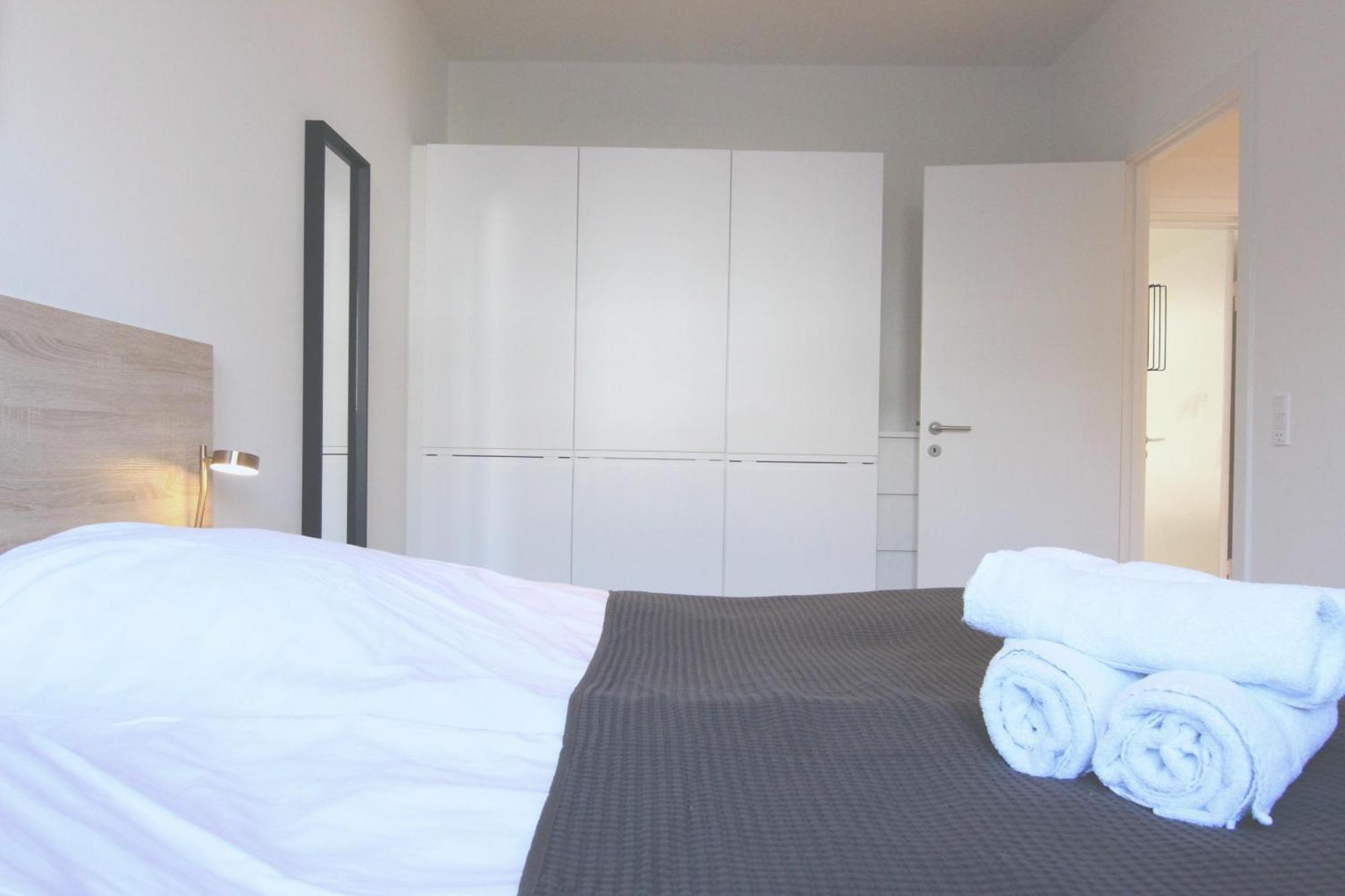 Wonderful 2-bed Wbalcony In Frederiksberg Location Apartment *