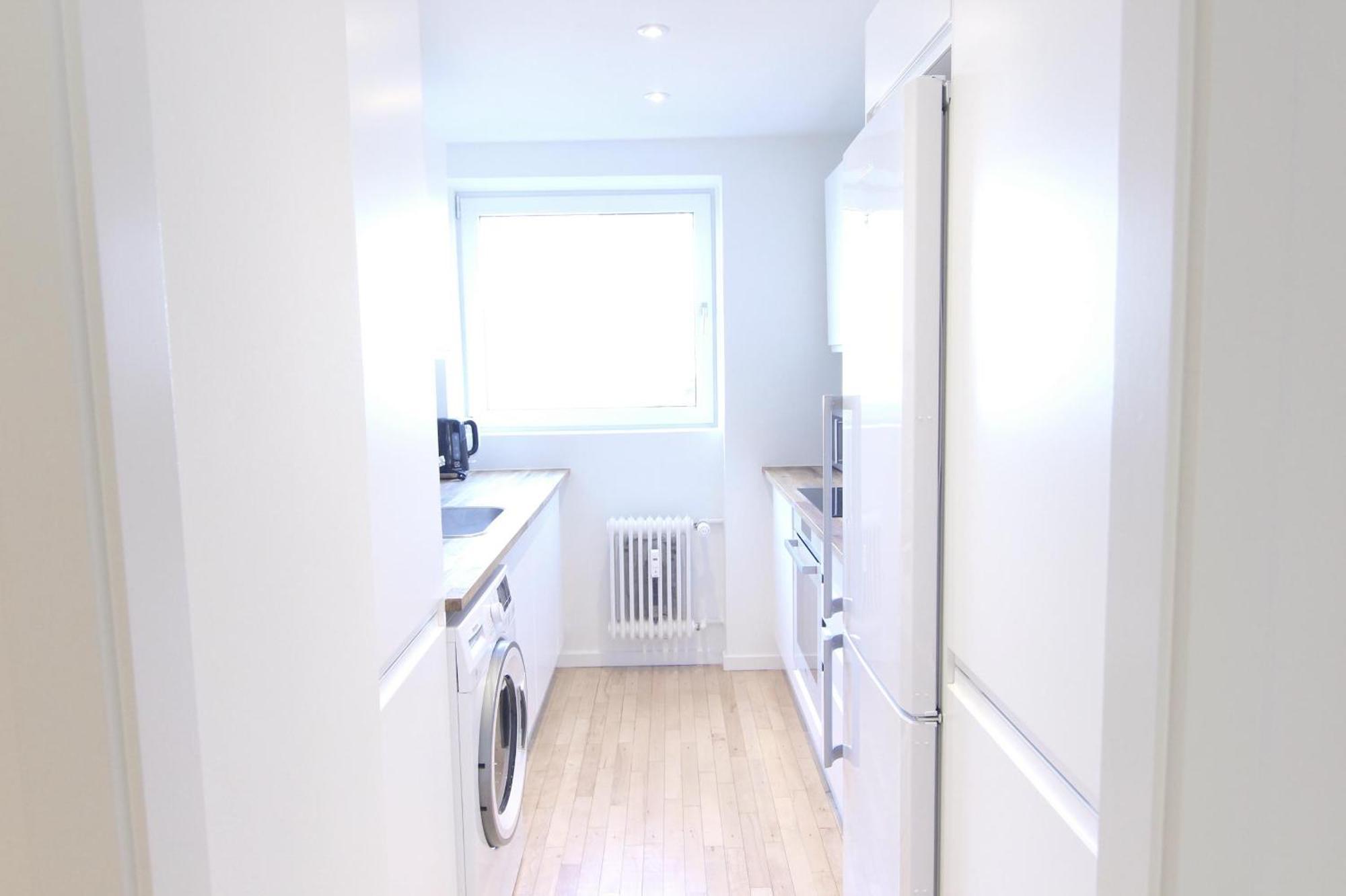 Wonderful 2-bed Wbalcony In Frederiksberg Location *