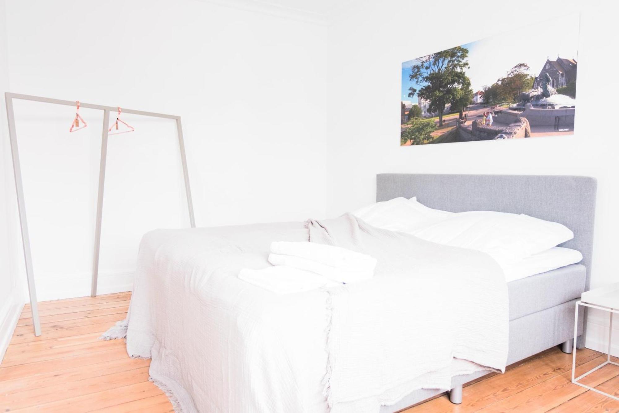 2-bed With Private Balcony