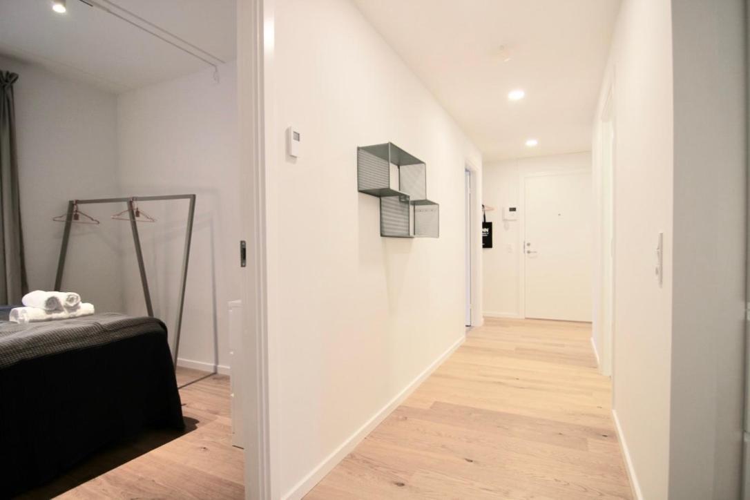 Fantastic 2-bed Wbalcony In North Habour Apartment *
