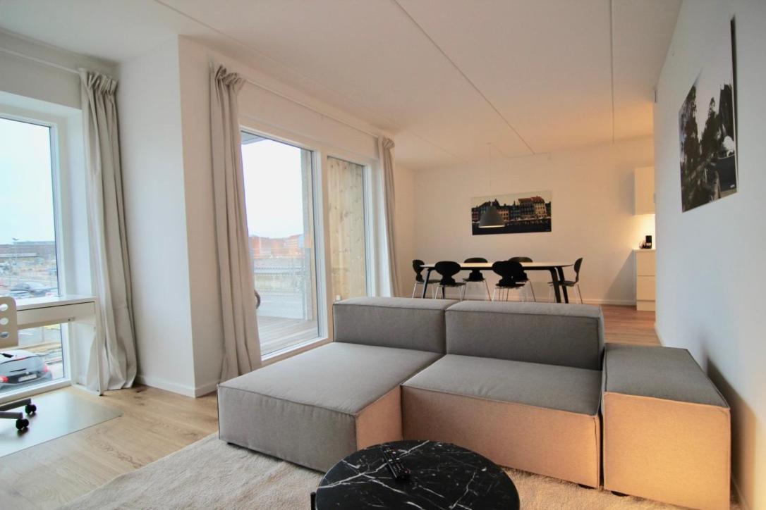Fantastic 2-bed Wbalcony In North Habour * København