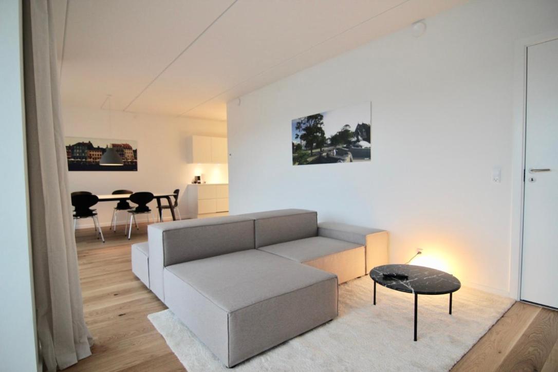 Fantastic 2-bed Wbalcony In North Habour København