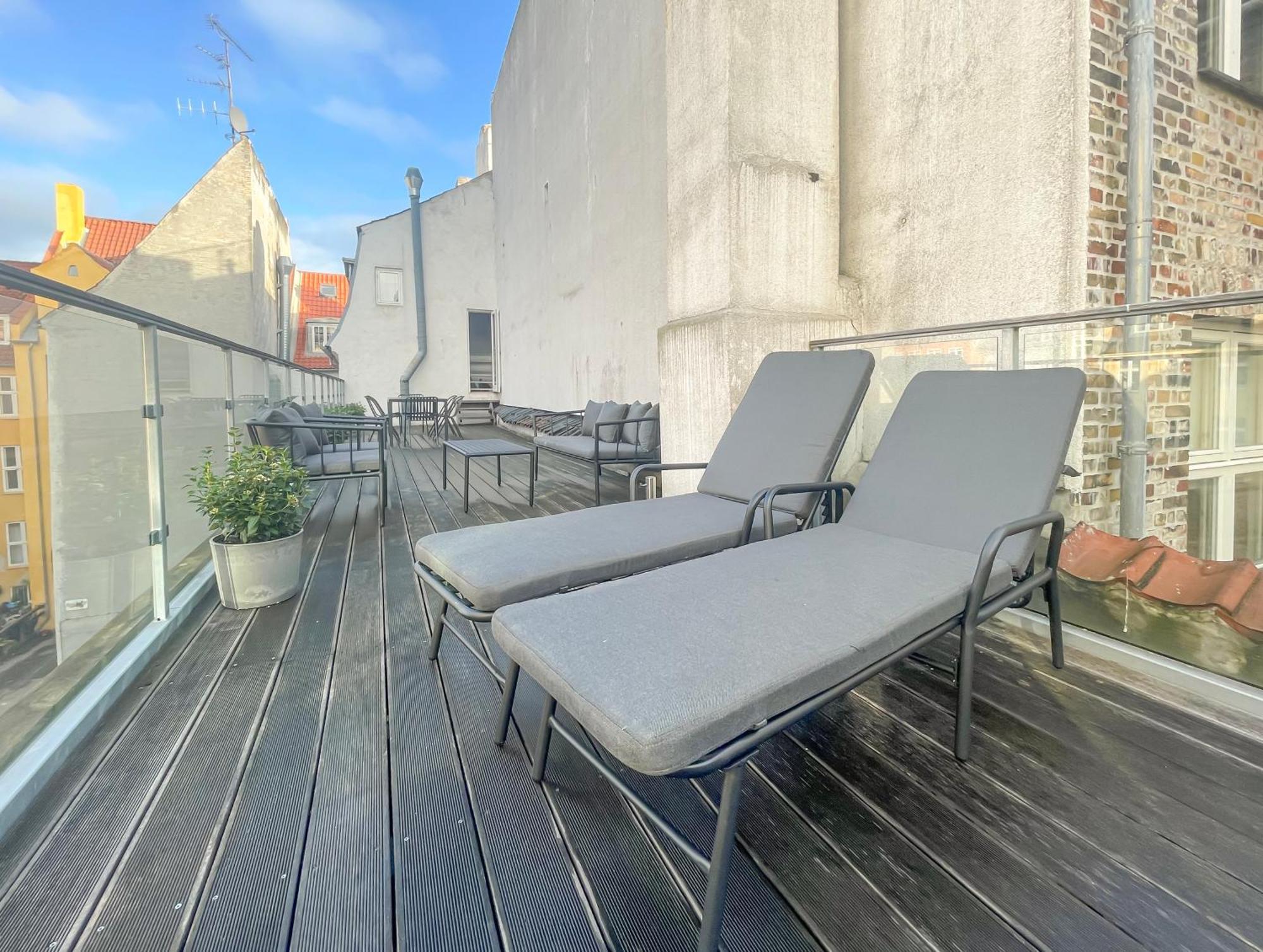Big 4 Bedroom Flat With Bathtub By Cph Hall Square Apartamento