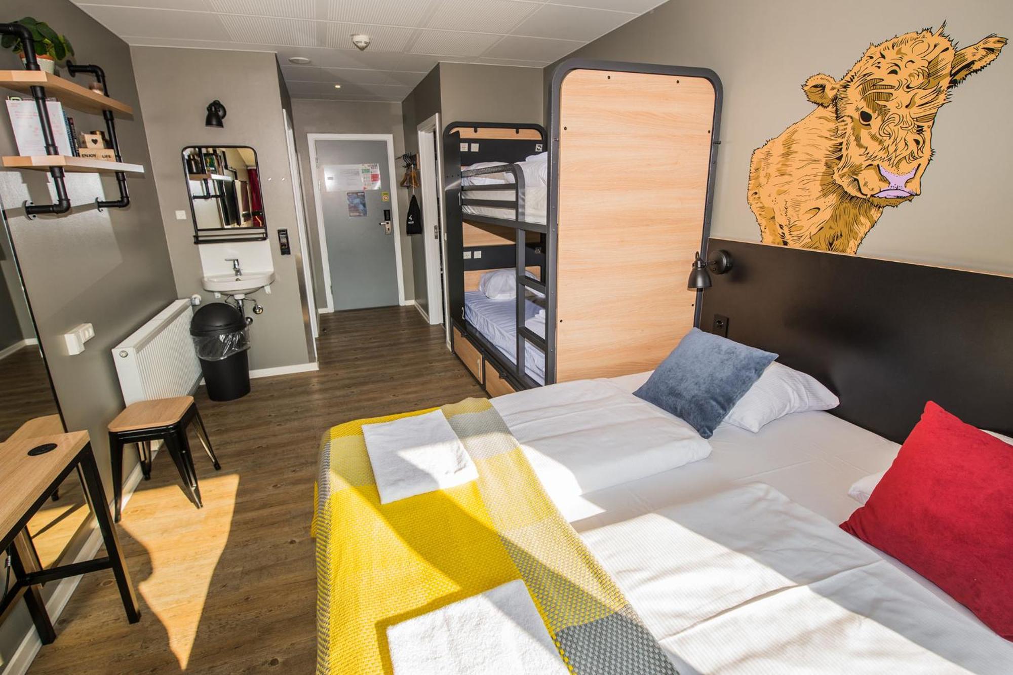 Hostel Generator