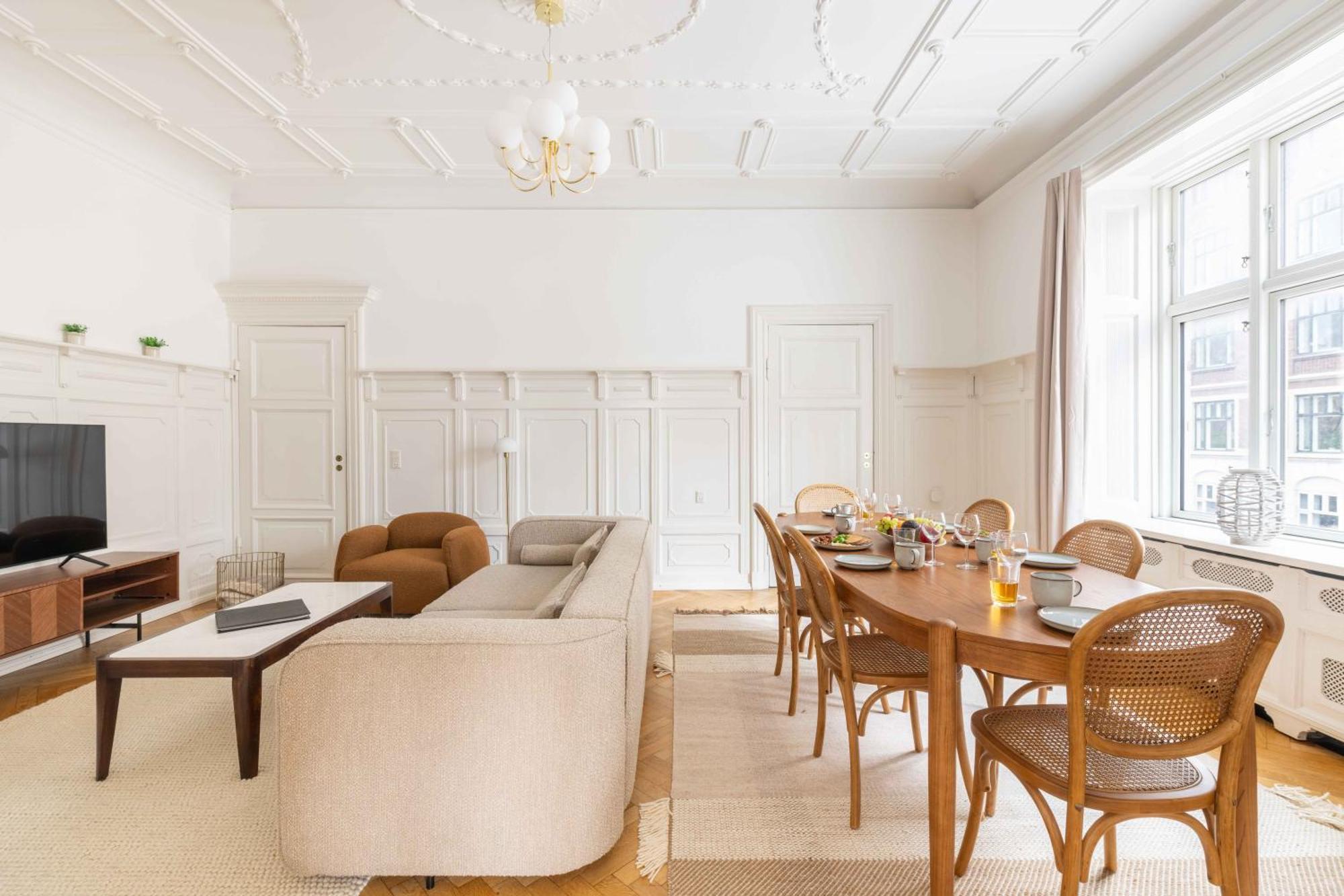Apartamento Large Flats In By Tivoli Gardens