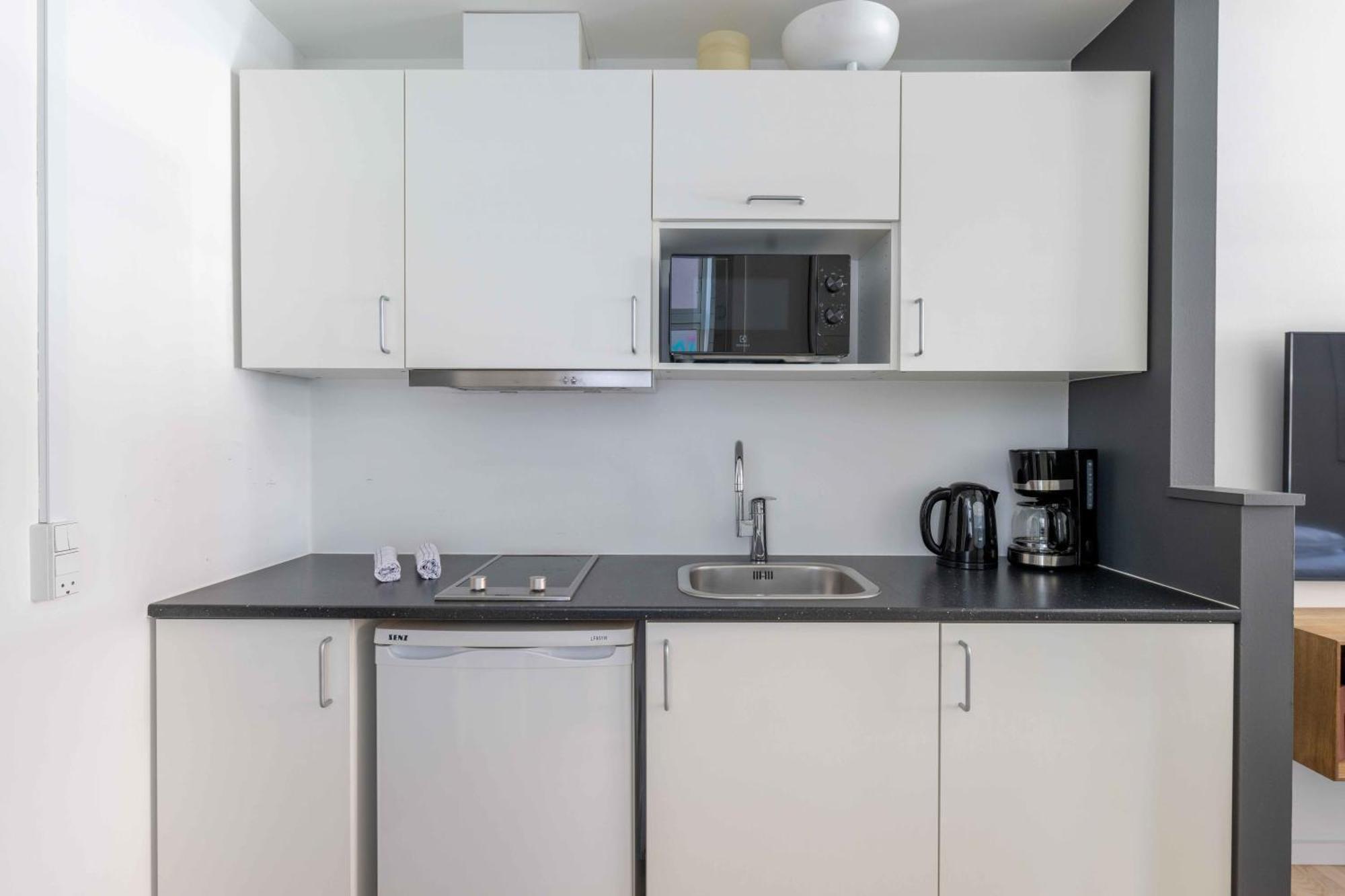 Perfect Couples Retreat In Urban Area Apartment