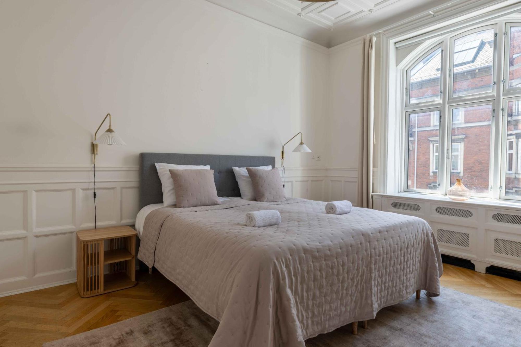 Apartment Lovely 3br Manor Flat 5 Min From Tivoli Gardens *
