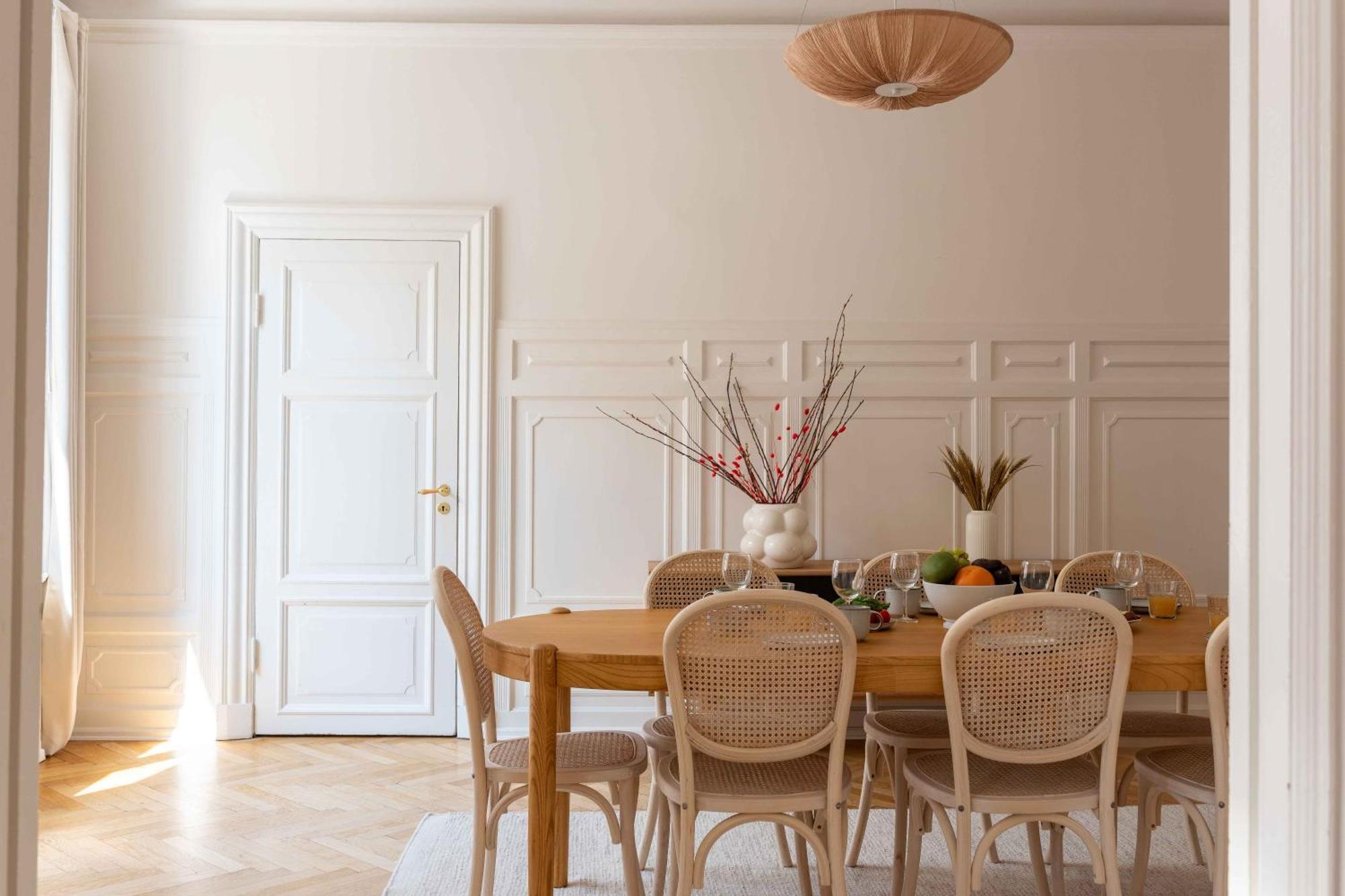 Lovely 3br Manor Flat 5 Min From Tivoli Gardens * Copenhagen