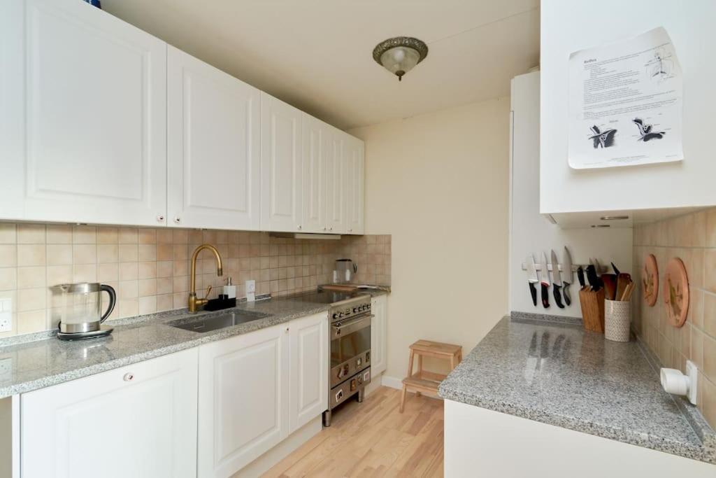 Apartment Classic Groundfloor With Patio Close To Metro *