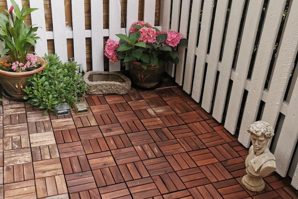 Apartment Classic Groundfloor With Patio Close To Metro