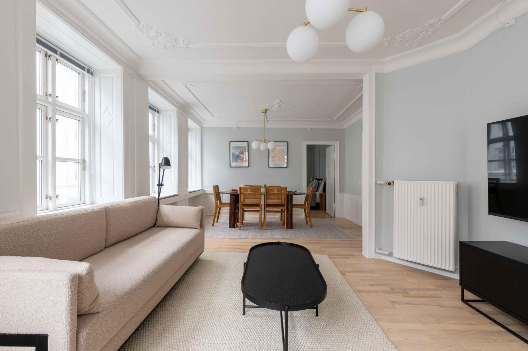 Spacious Tivoli Gardens W 3 Bedrooms Copenhagen