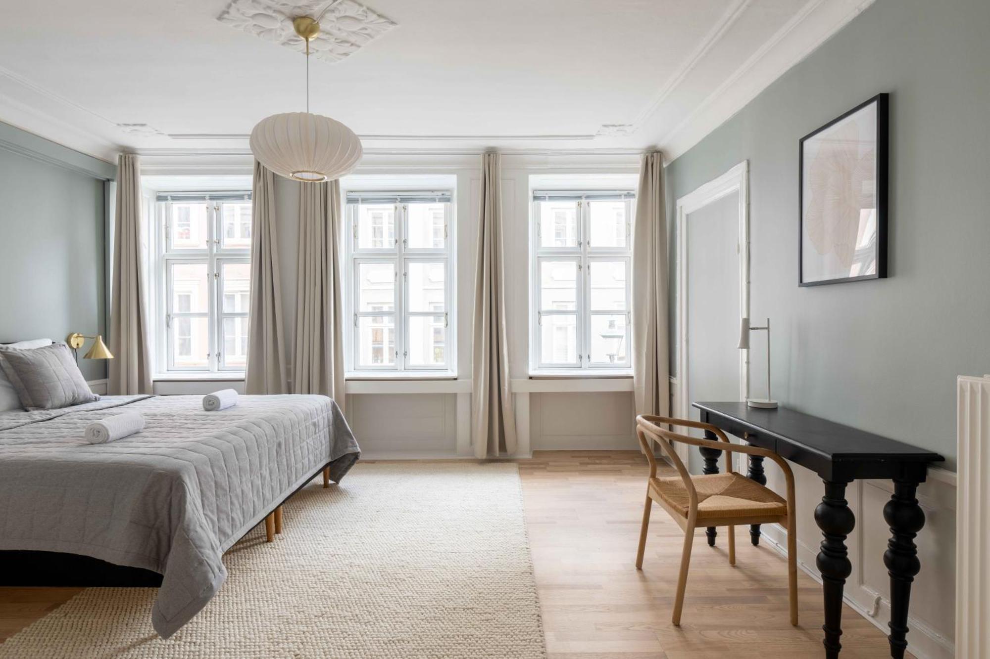 Apartment Spacious Tivoli Gardens W 3 Bedrooms *