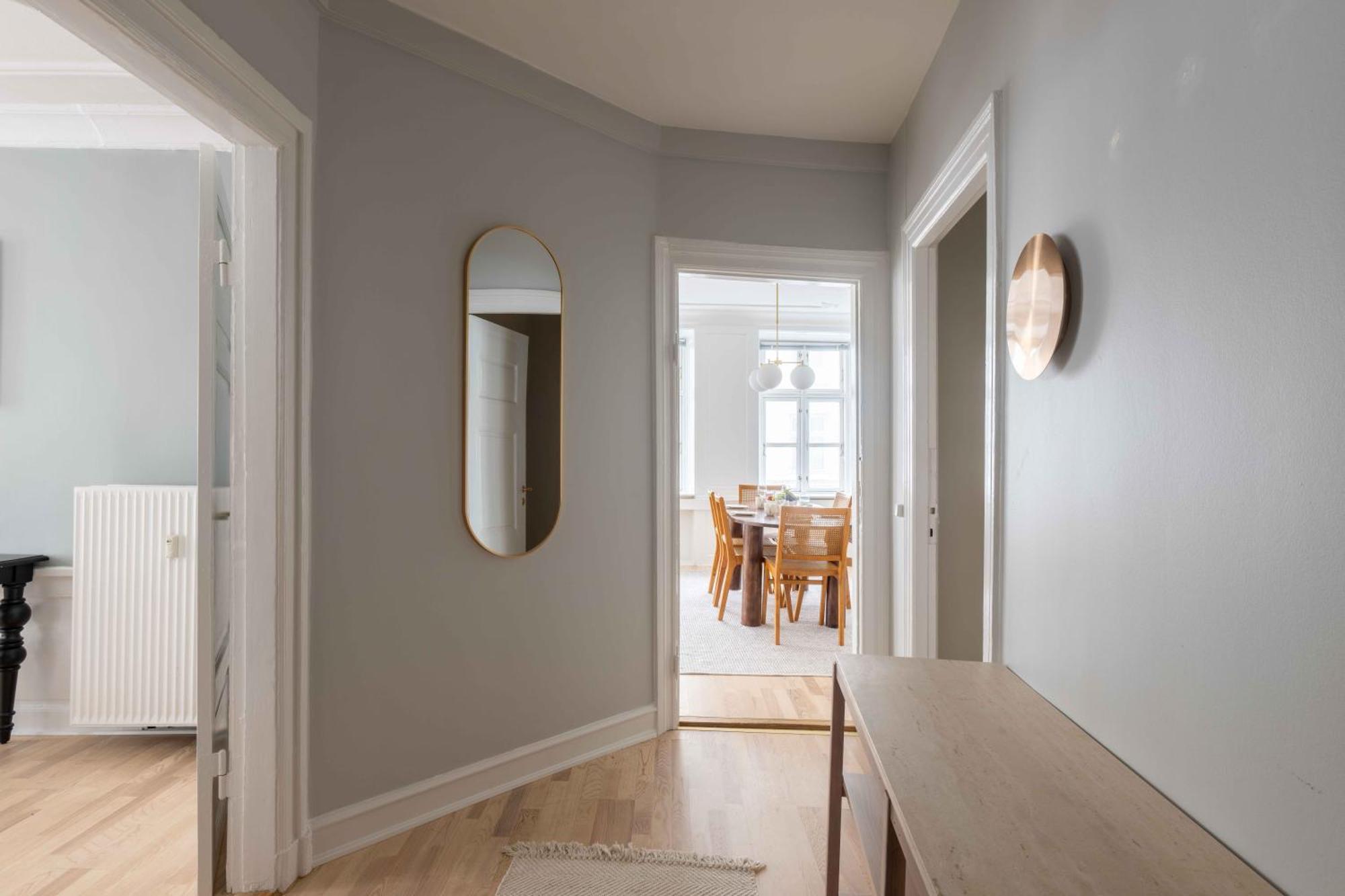 Spacious Tivoli Gardens W 3 Bedrooms Apartment Copenhagen