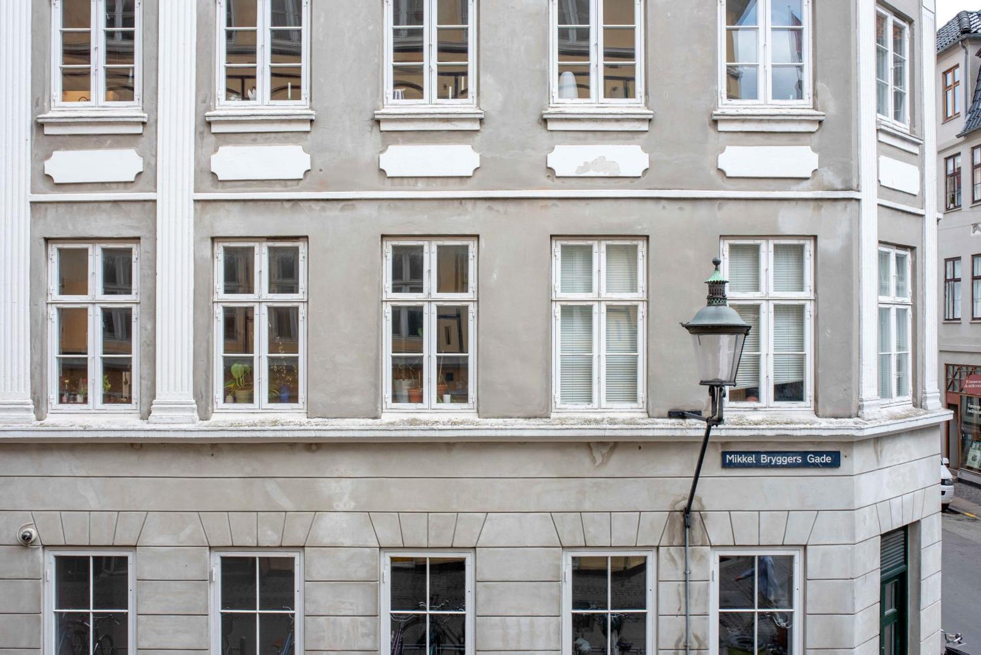 Spacious Tivoli Gardens W 3 Bedrooms Copenhagen