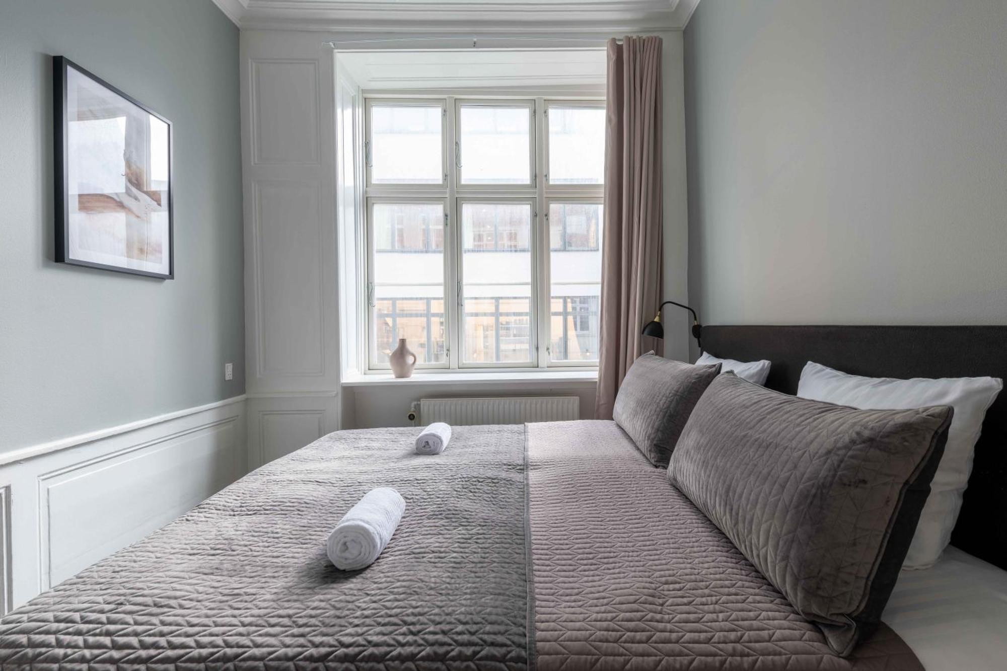 Charming In Latin Quarter Of