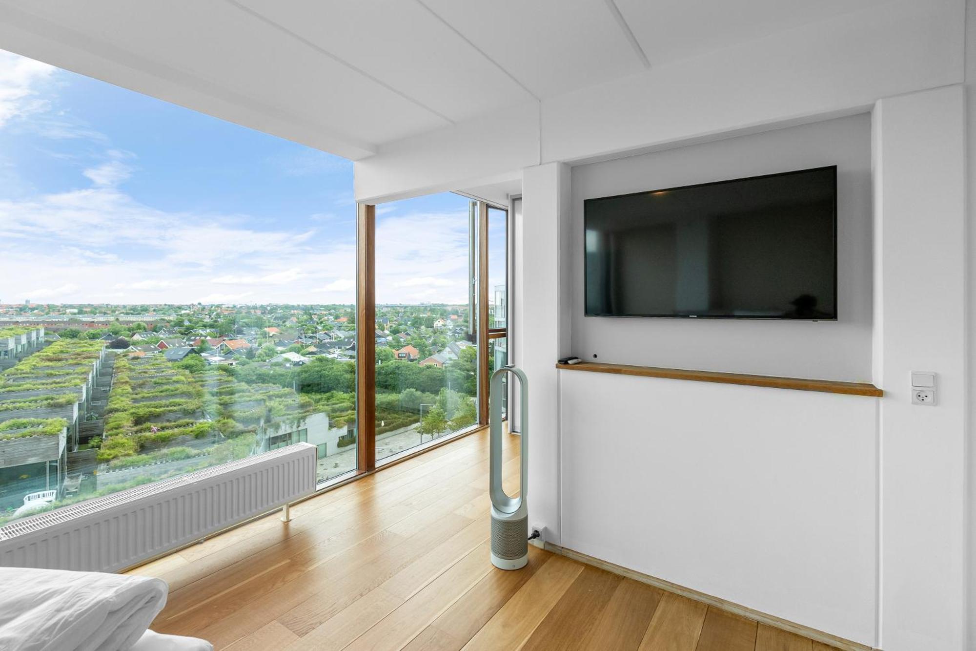 Modern Flat With Amazing Views And Rooftop