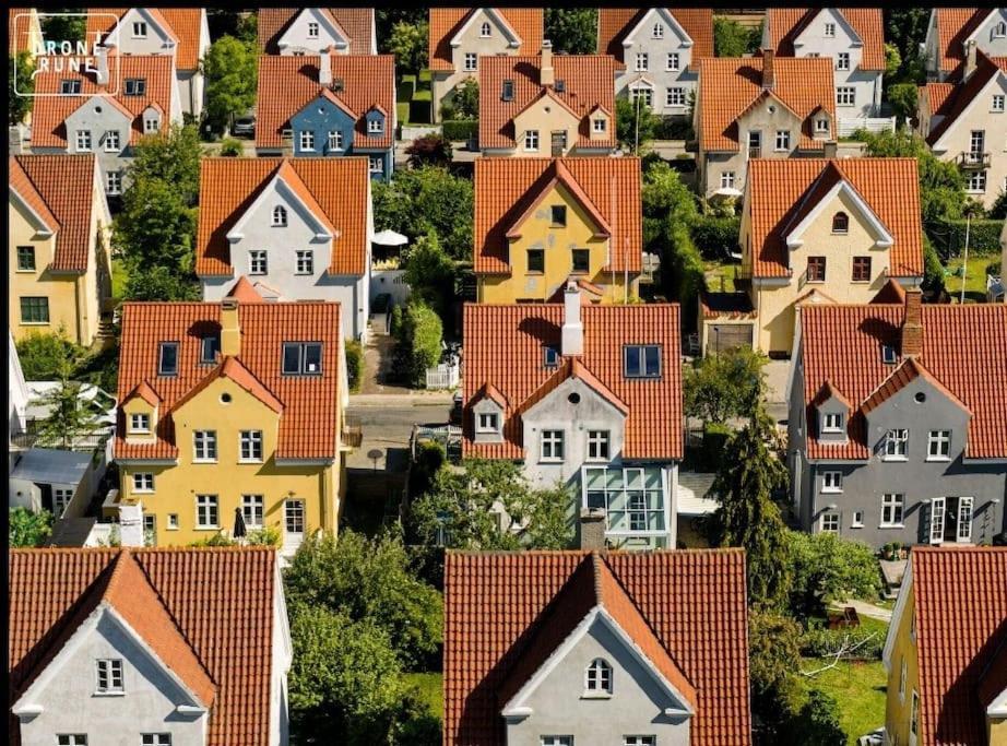 Flot Stort Hus I Valby Udlejes!