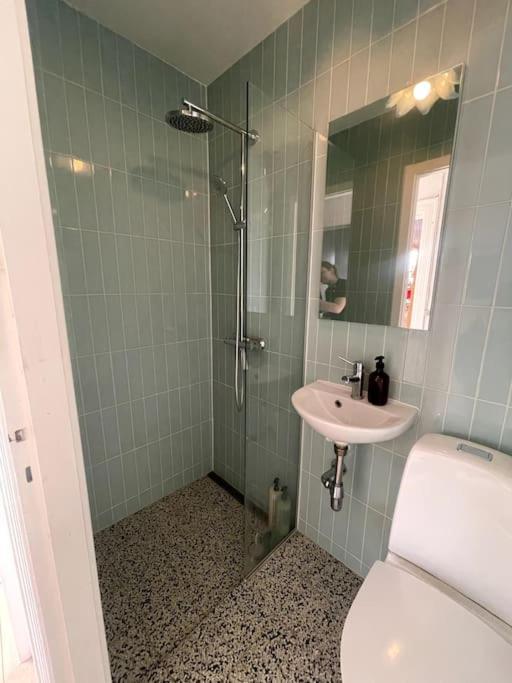 The Heart Of Norrebro Apartment, Sleeps 4 People