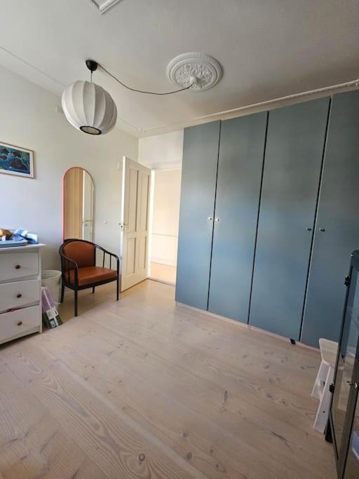 Flot Stort Hus I Valby Udlejes! Villa *
