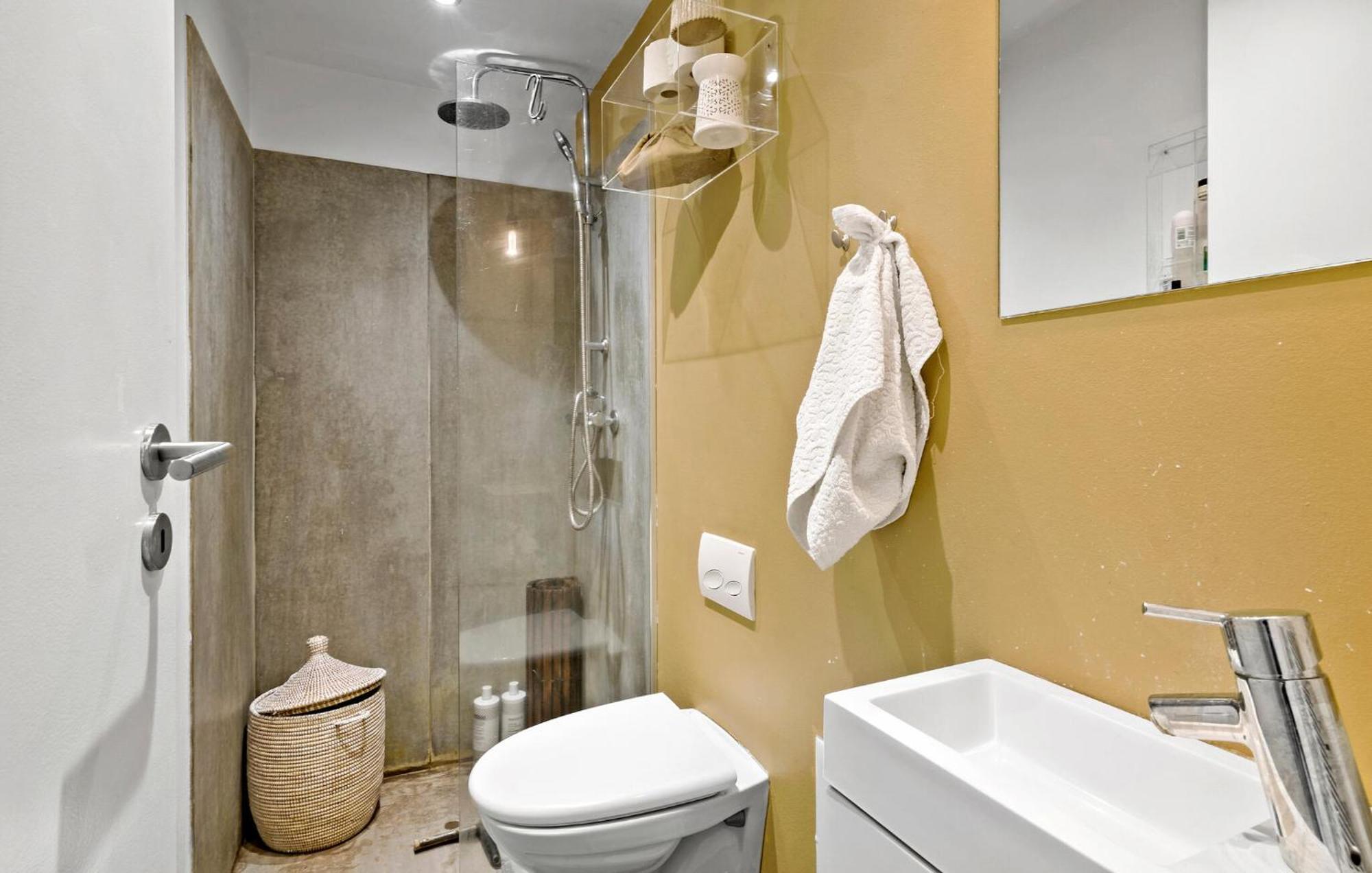 Apartment 1 Bedroom Pet Friendly In Frederiksberg C