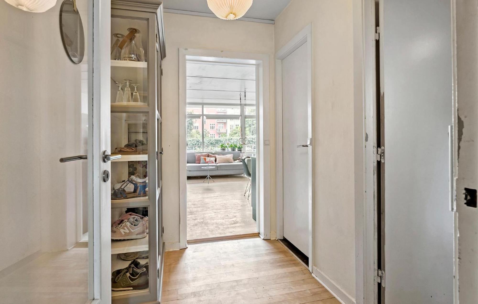 1 Bedroom Pet Friendly In Frederiksberg C Apartment *