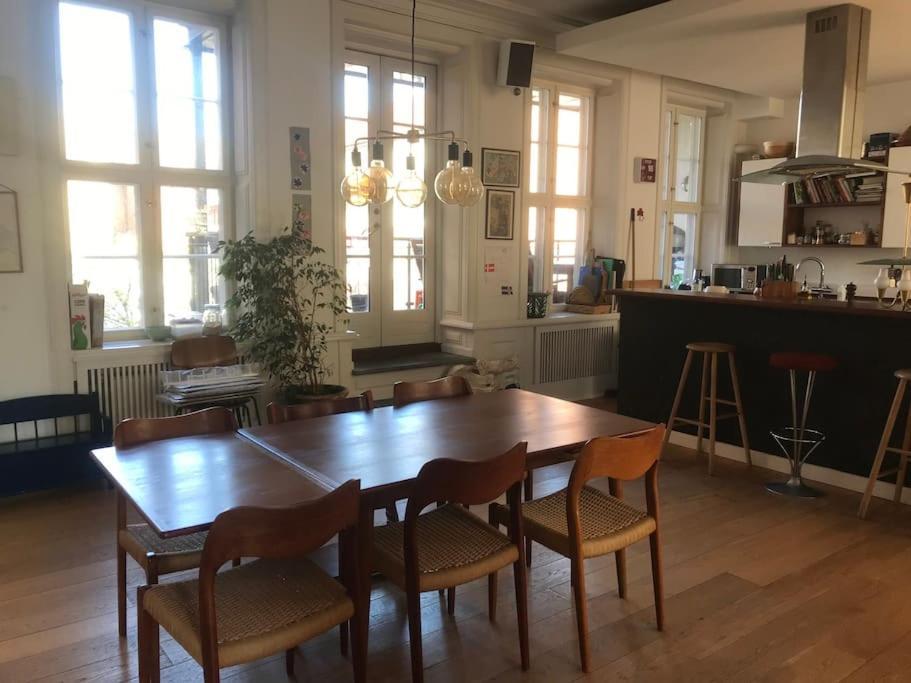 Apartment Unique Luxury With Large Balcony