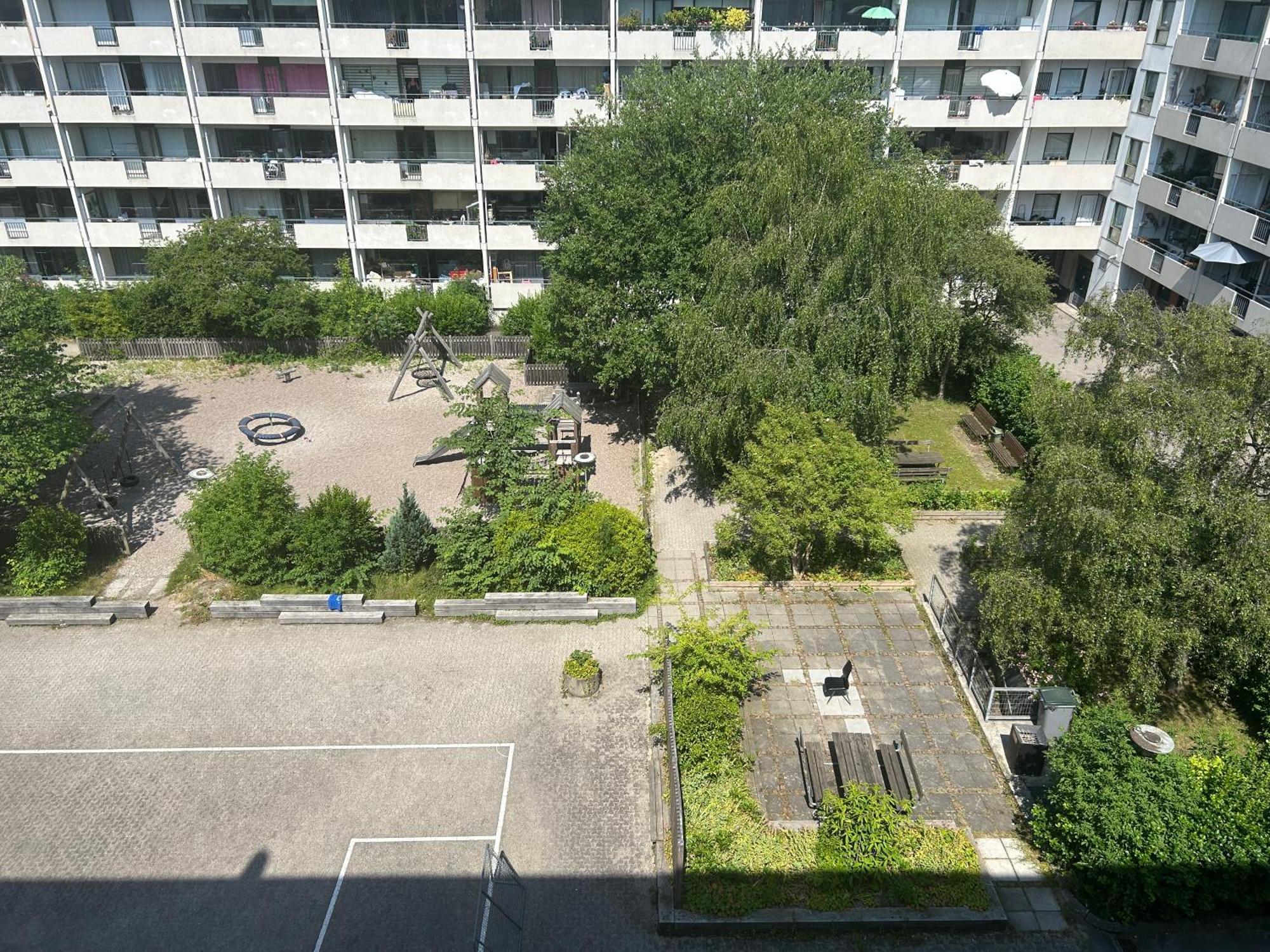 Newly Renovated At Norrebro Huoneisto