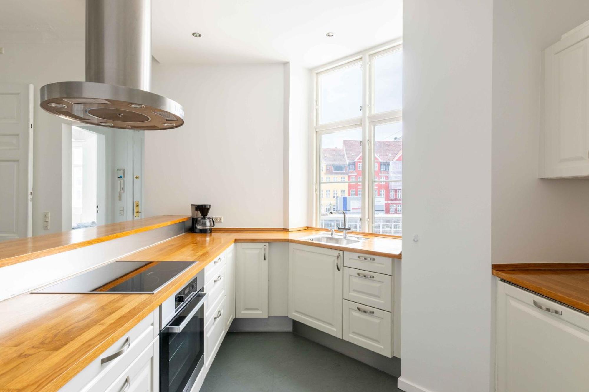 Chic Flat In Vibrant Area By Canals * Copenhagen