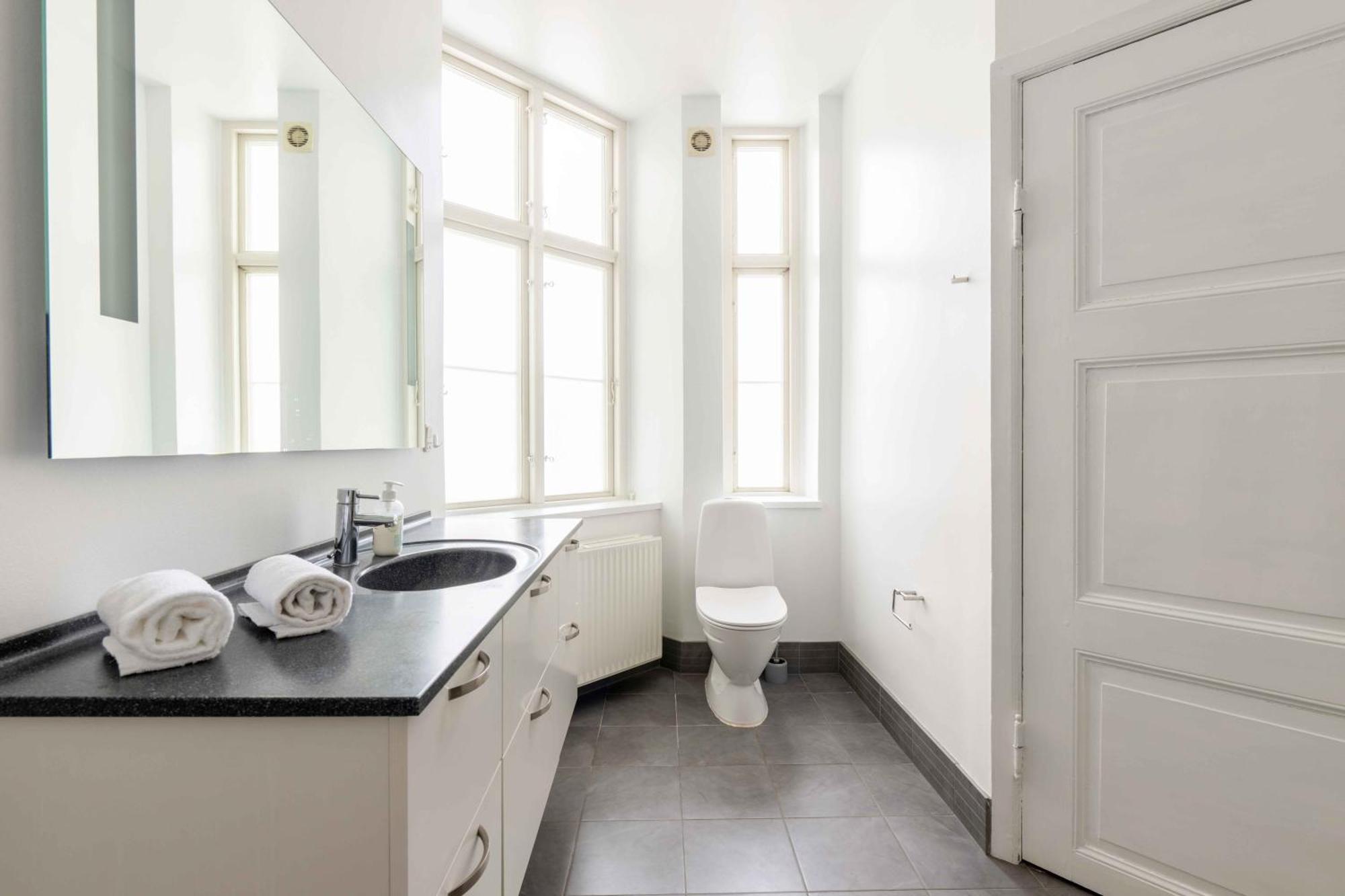Chic Flat In Vibrant Area By Canals Apartment Copenhagen