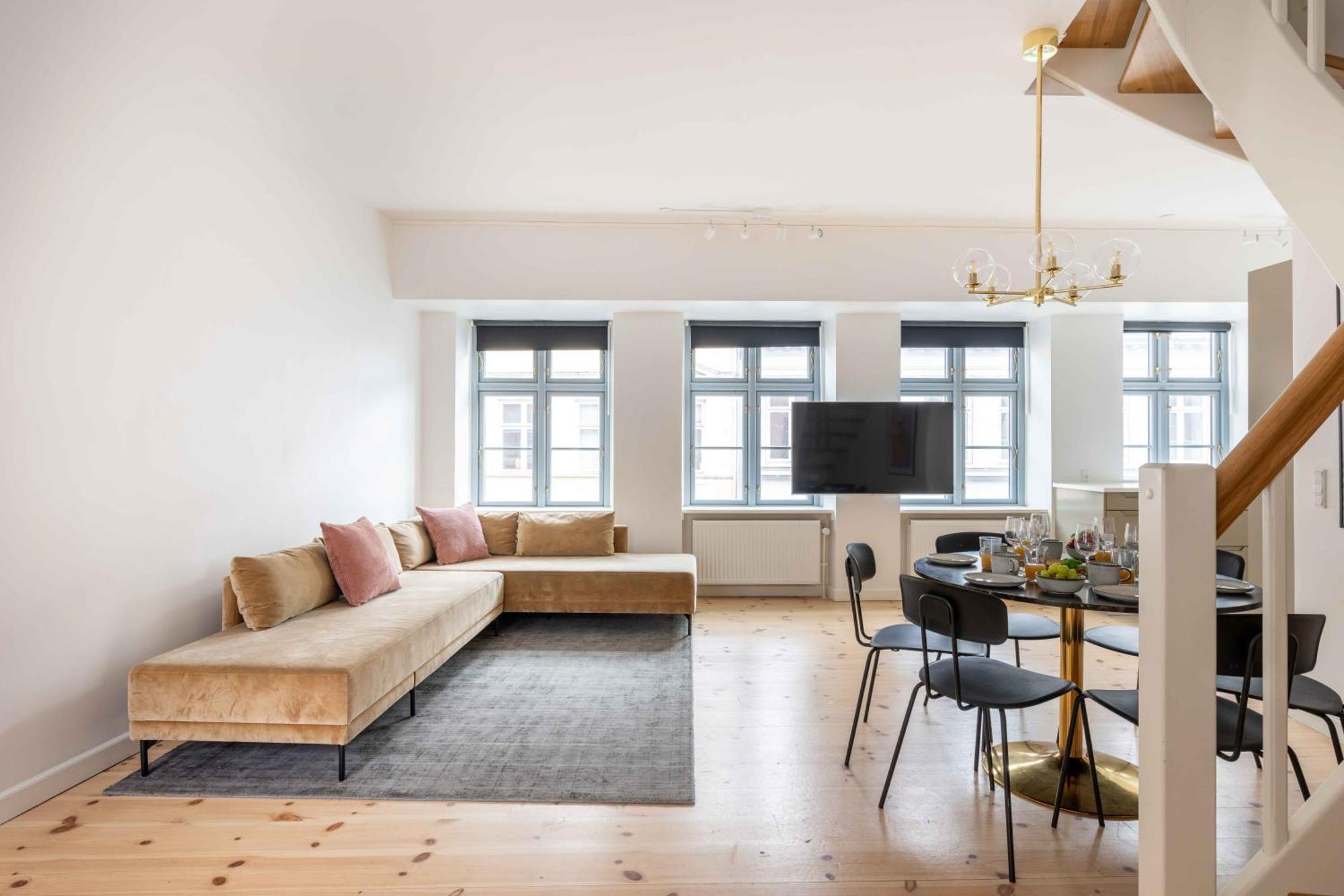 Flats On Location By Round Tower * Copenaghen