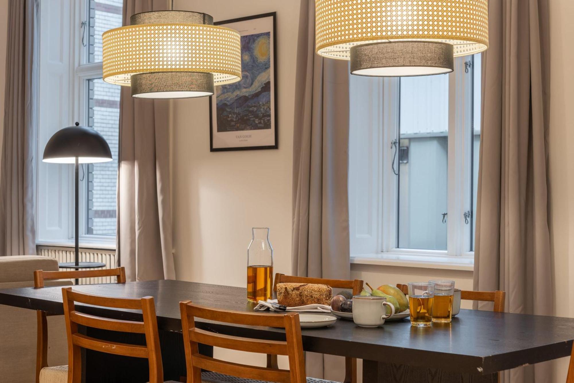 Stunning 5 Bedroom Flat By The Lakes * Copenhagen