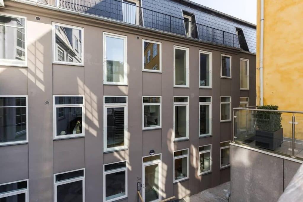 Apartment Spacious Double-flat For 10 In Cph Center *