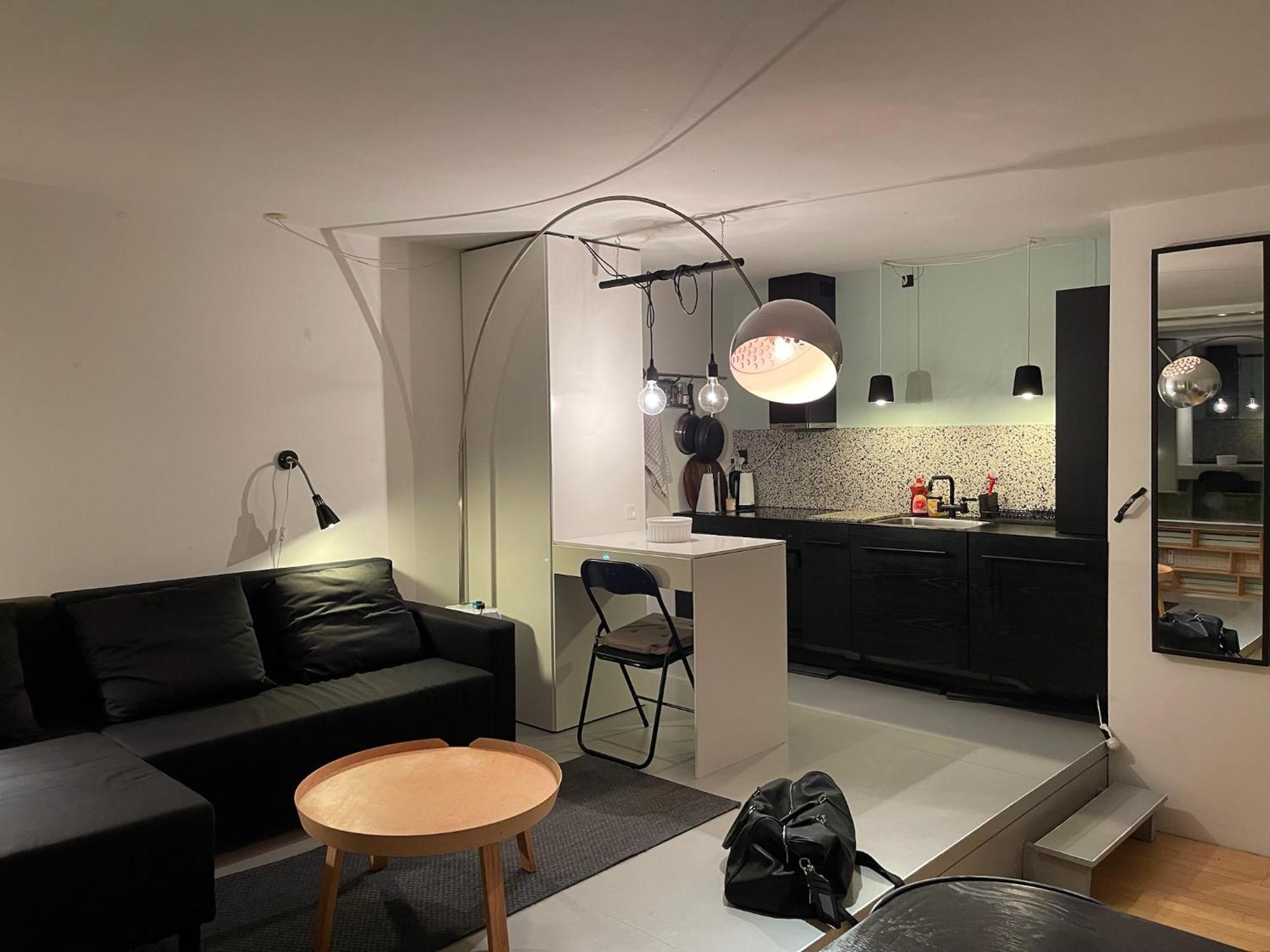 Apartment First Row With Balcony To The Ramparts *