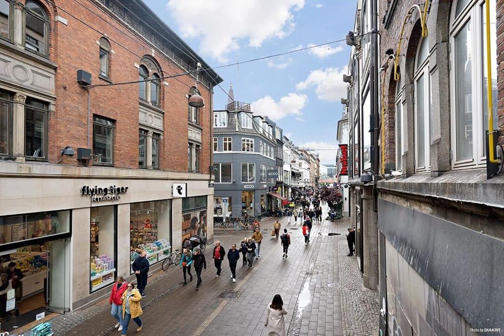 Heart Of Downtown - Modern & Balcony Apartamento Copenhague