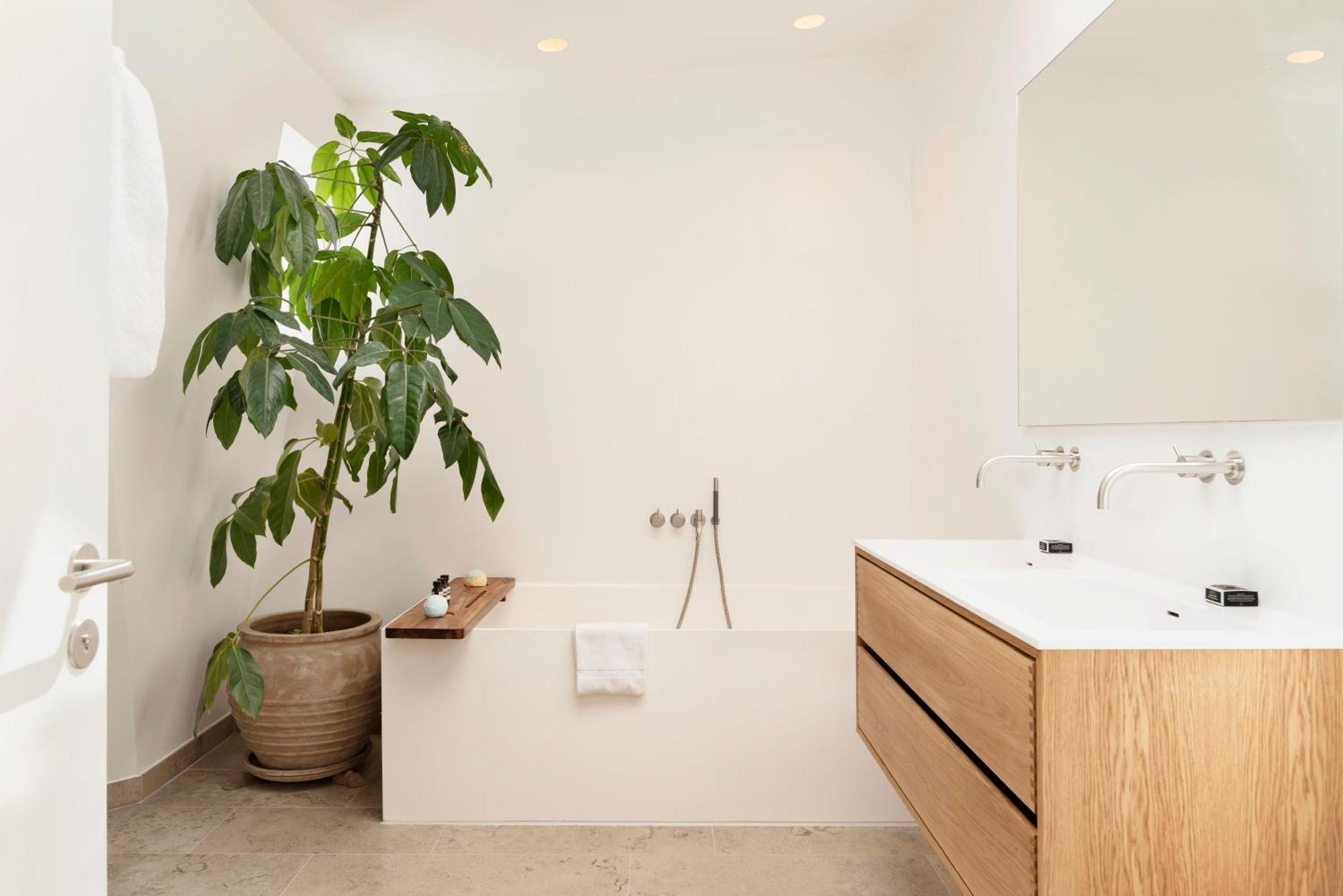 Dinesen Collection Luxury *