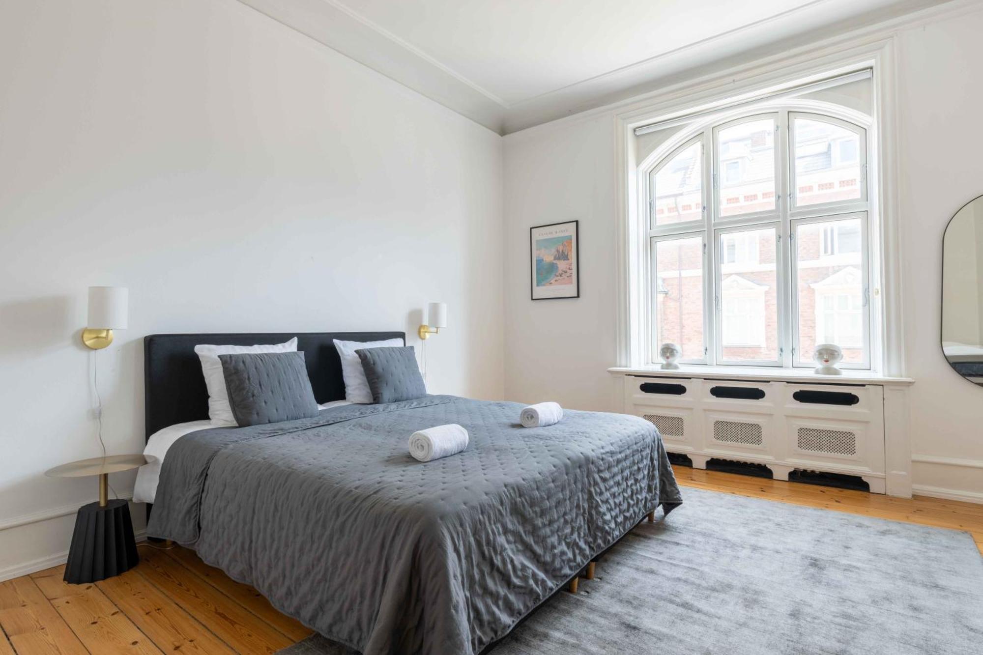 Large Flats In By Tivoli Gardens Apartment Copenhagen