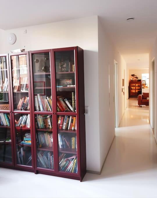 Norrebro Oasis - With 2 Cats - Families Only * Copenhagen