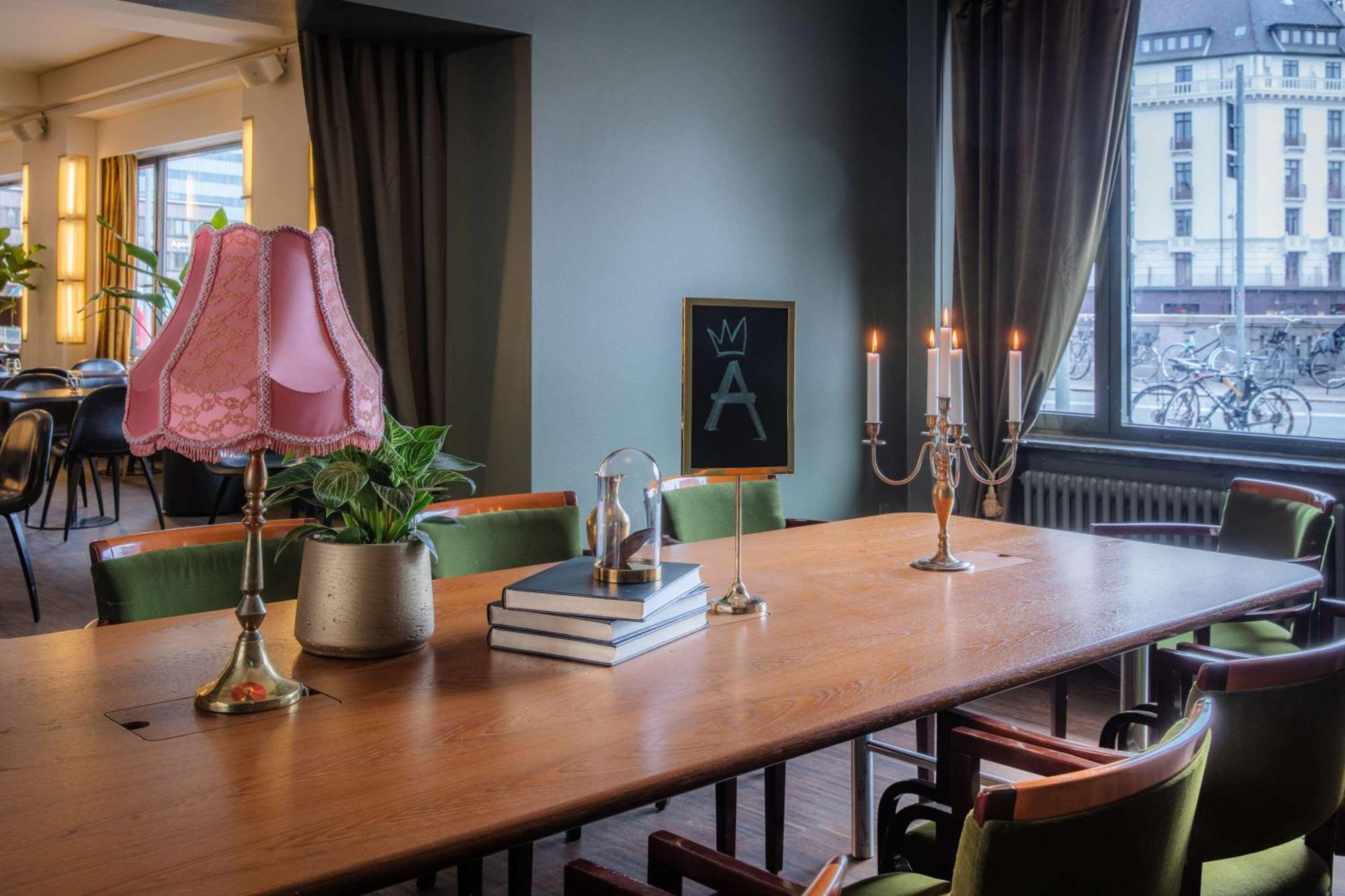 Astoria, Best Western Signature Collection 3*