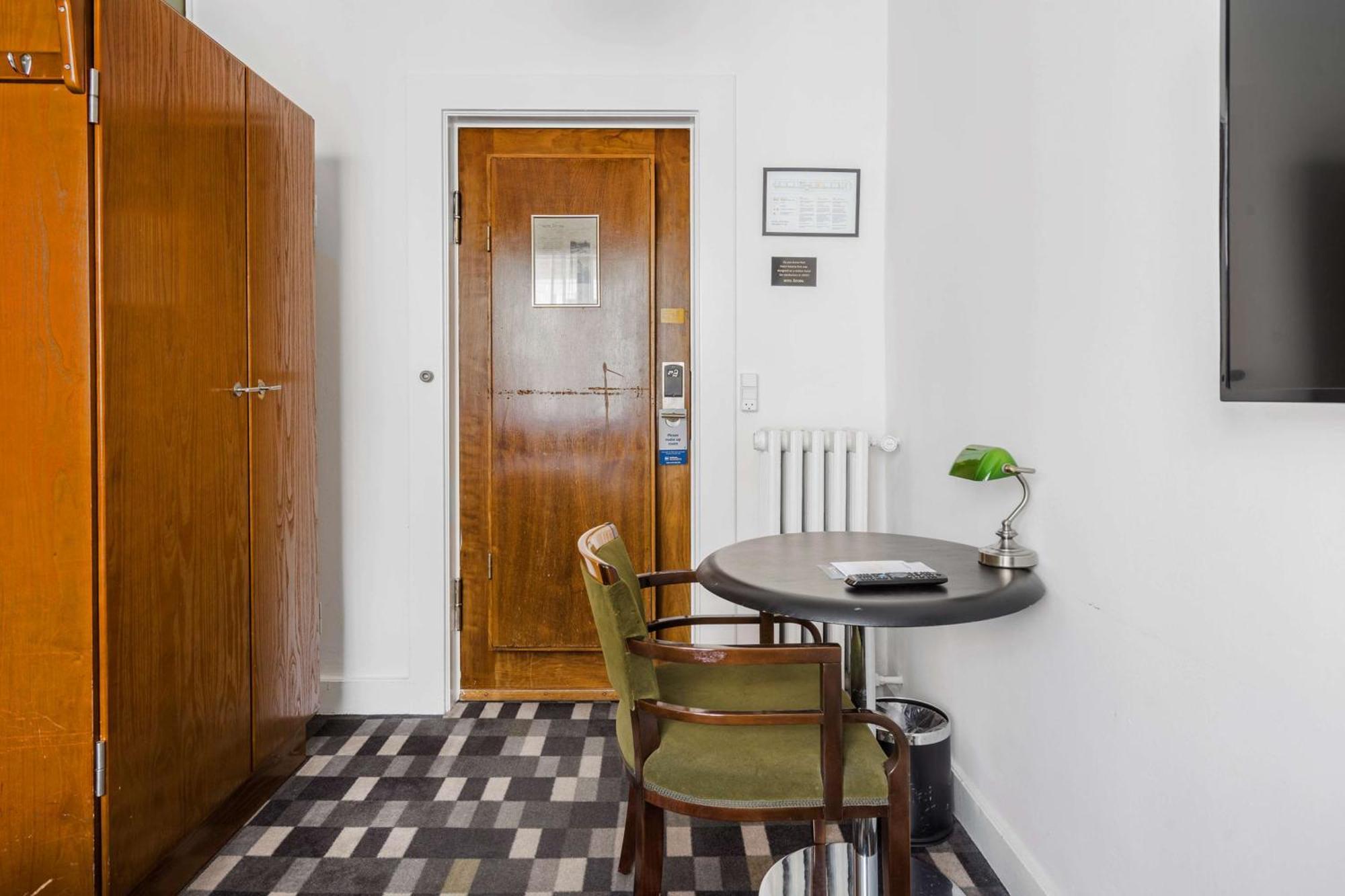 Astoria, Best Western Signature Collection