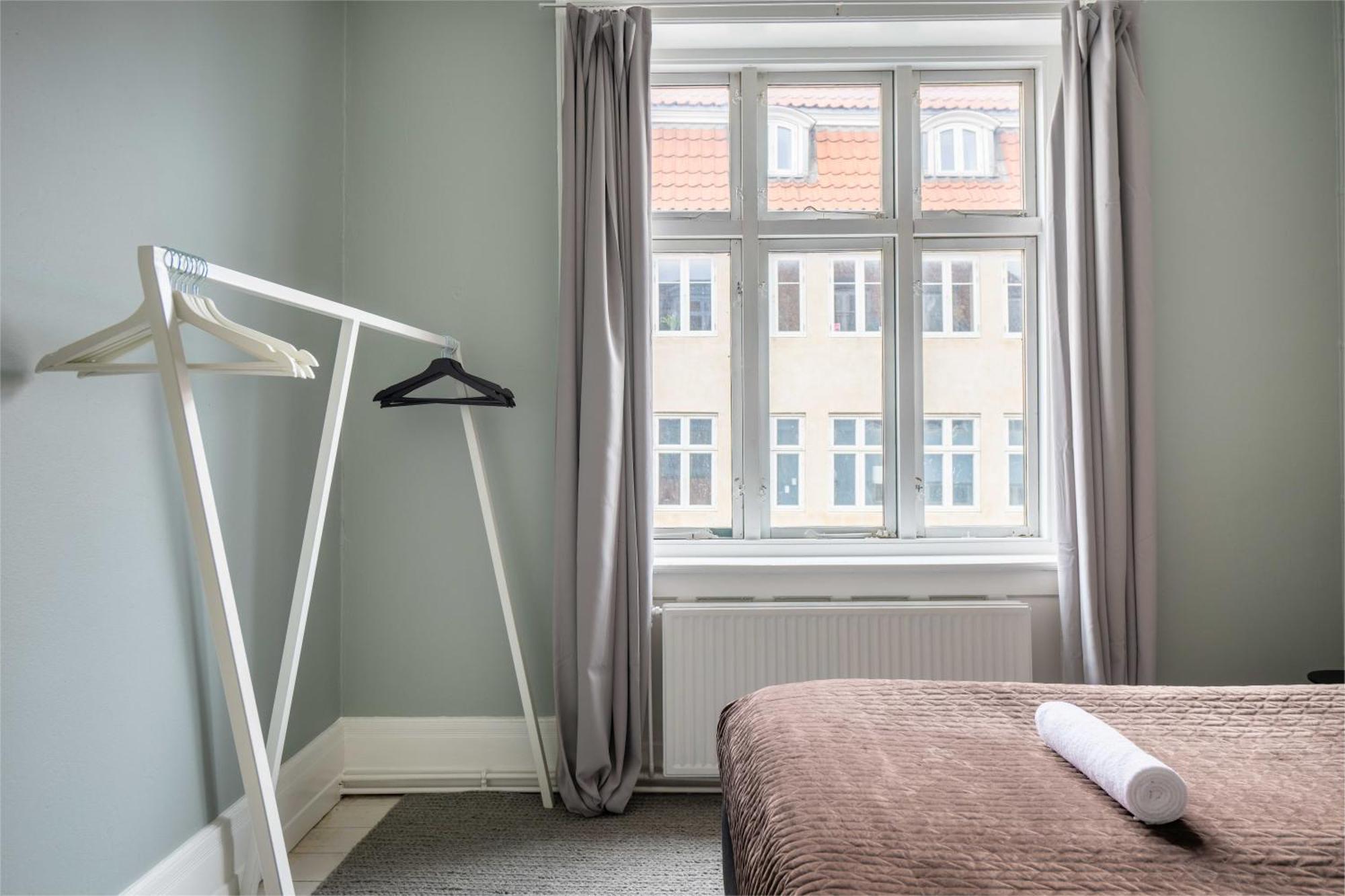 Super 2br In Old Town Apartment
